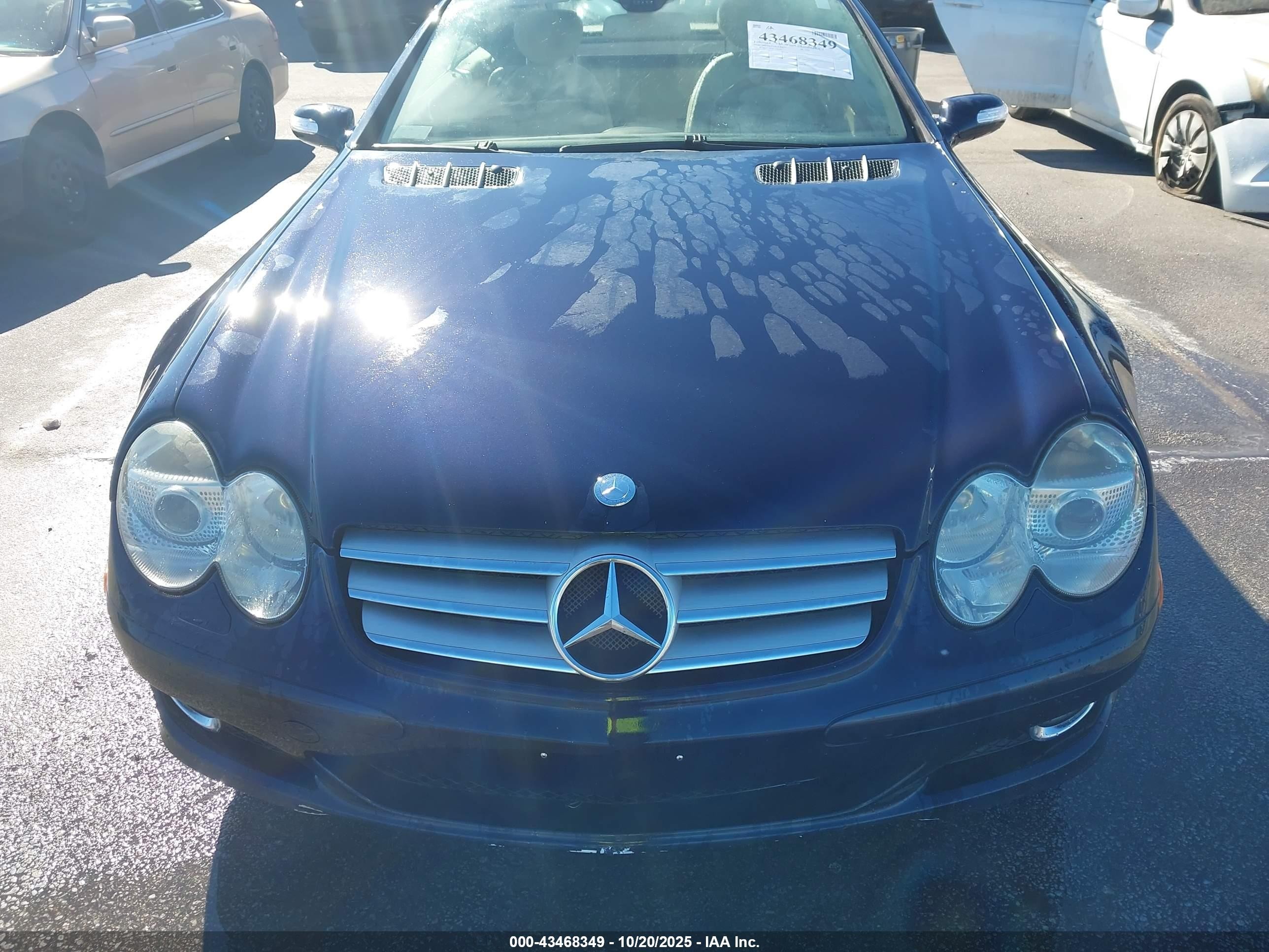 2008 Mercedes-benz Sl 550   Blue vin: WDBSK71F78F138365