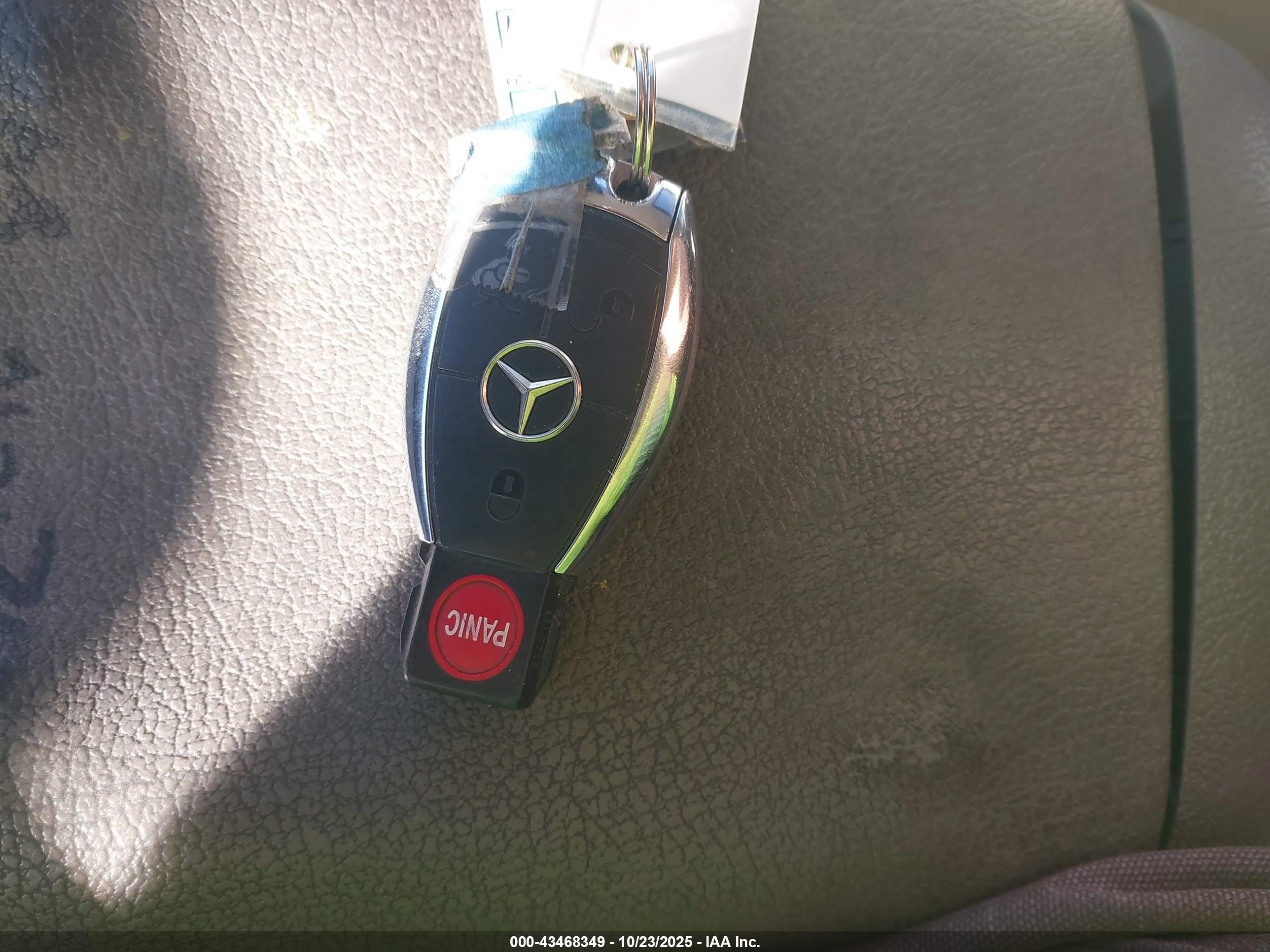 2008 Mercedes-benz Sl 550   Blue vin: WDBSK71F78F138365
