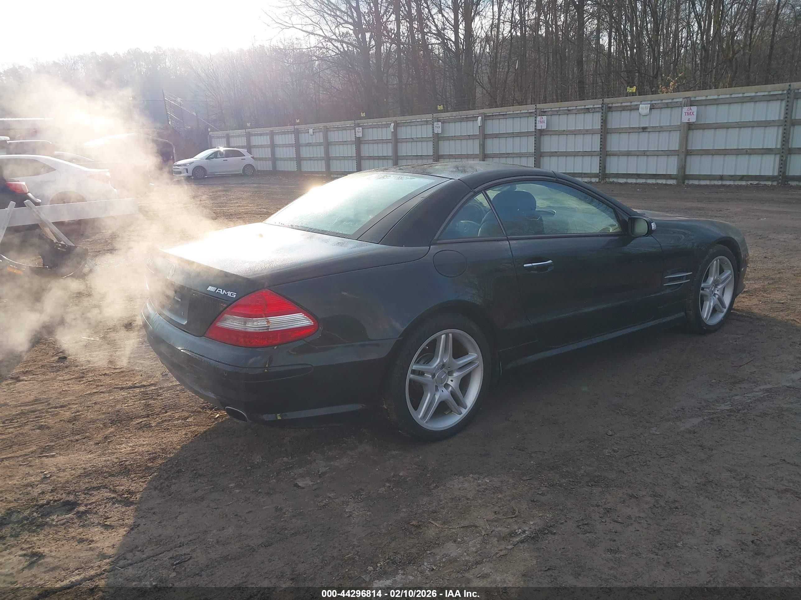 2008 Mercedes-benz Sl 550   Black vin: WDBSK71F78F139662