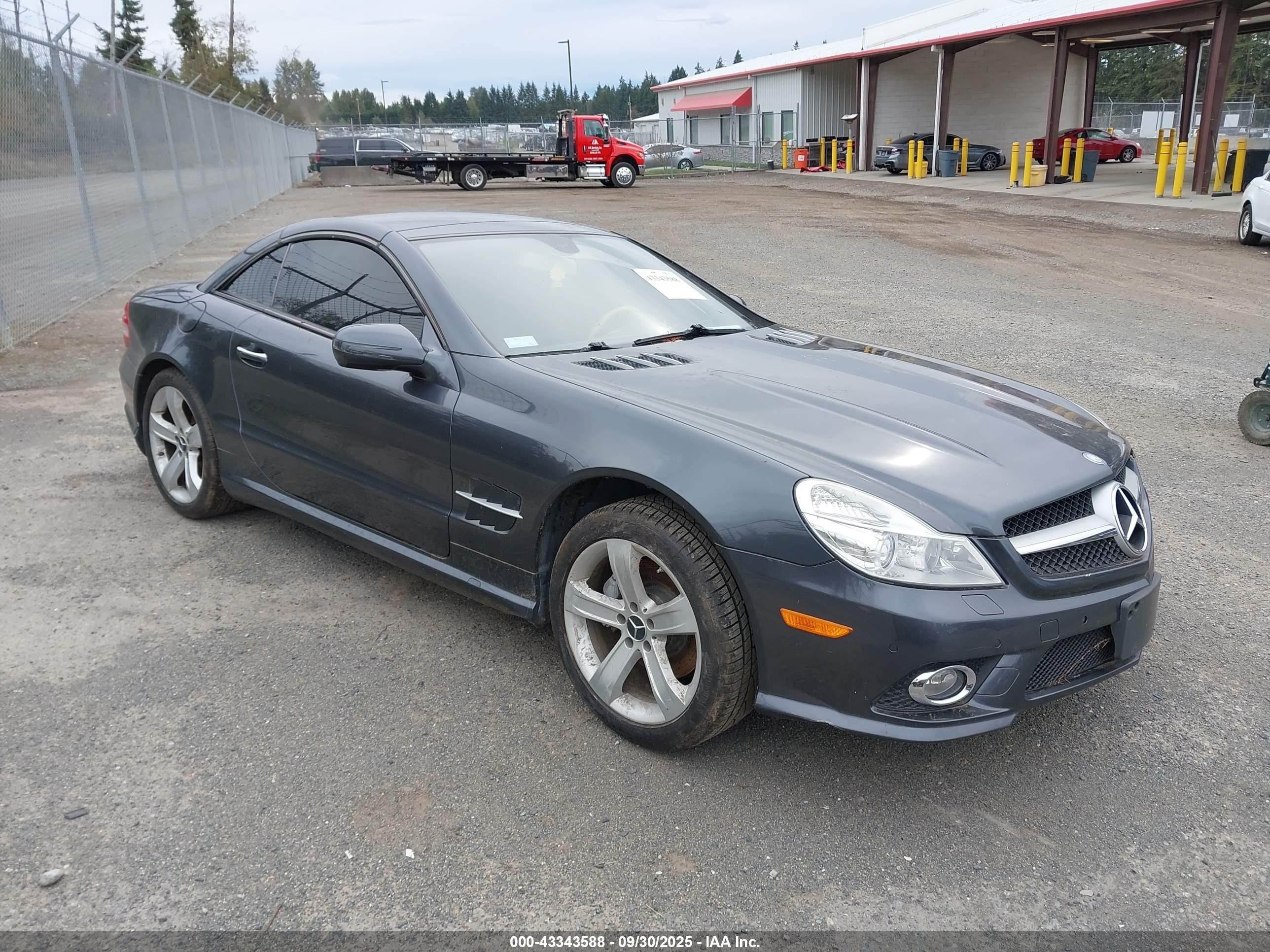 2009 Mercedes-benz Sl 550   Gray vin: WDBSK71F79F150260