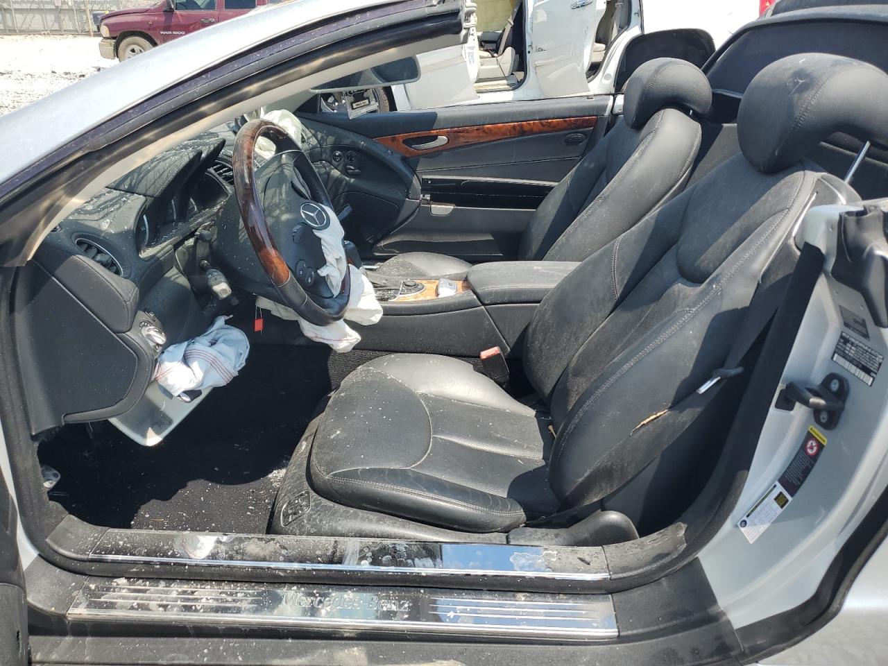 2007 Mercedes-benz Sl 550 Silver vin: WDBSK71F87F133710