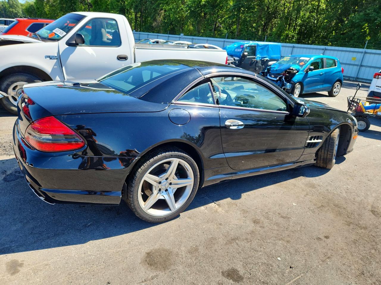 2009 Mercedes-benz Sl 550 Black vin: WDBSK71F89F155497