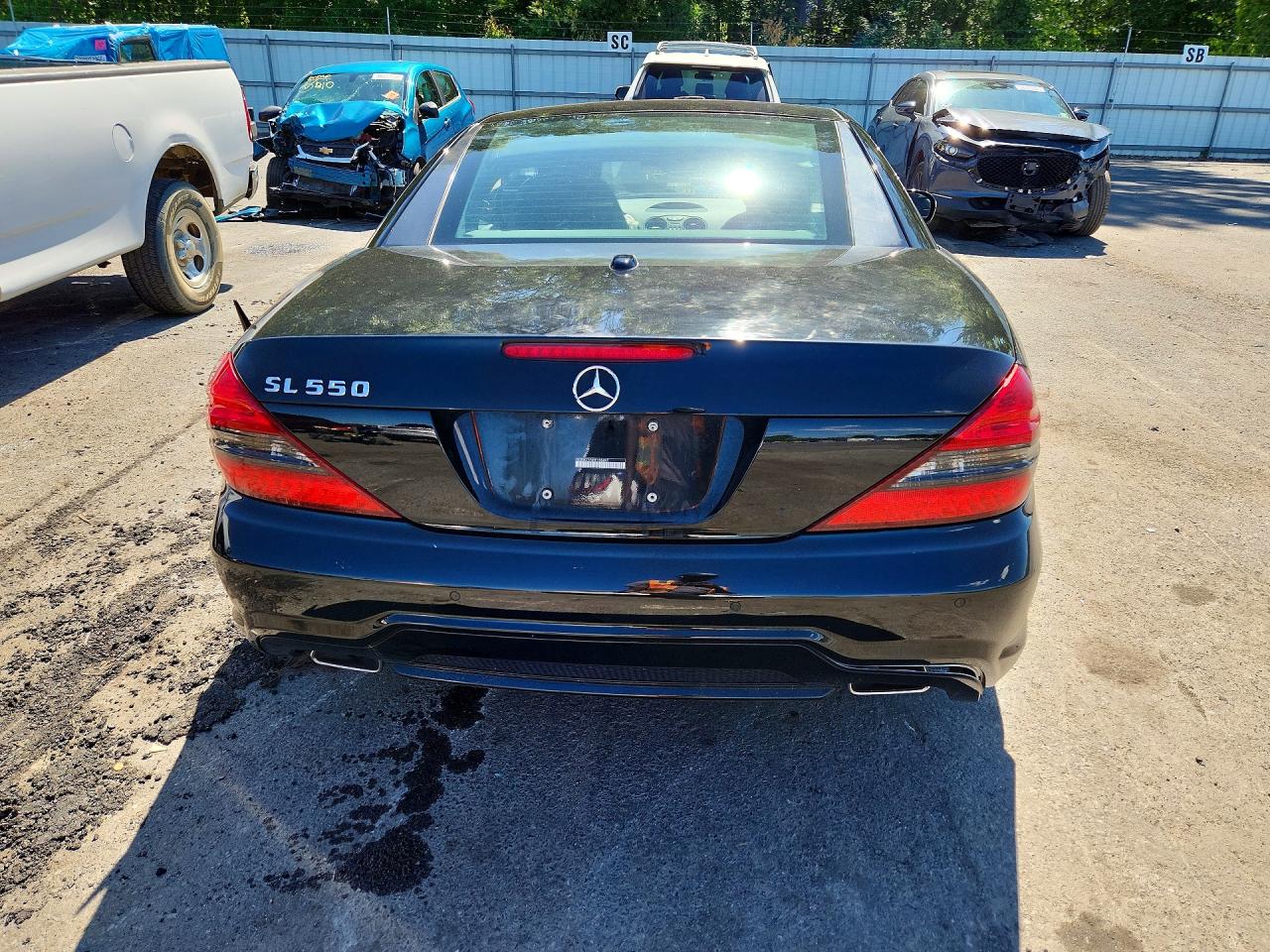 2009 Mercedes-benz Sl 550 Black vin: WDBSK71F89F155497
