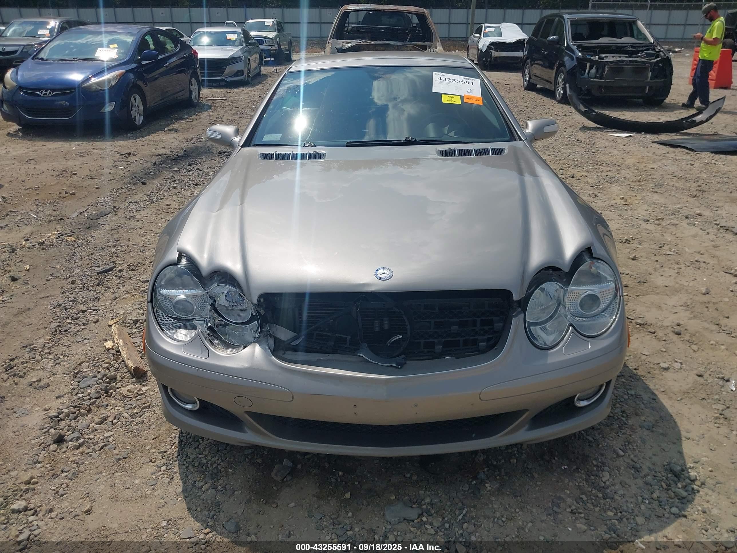 2007 Mercedes-benz Sl 550   Бежевый vin: WDBSK71F97F120240