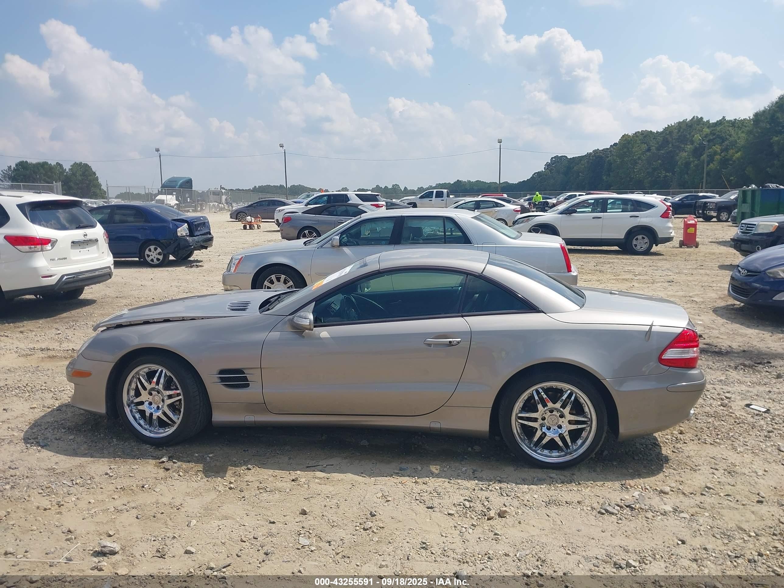 2007 Mercedes-benz Sl 550   Бежевый vin: WDBSK71F97F120240