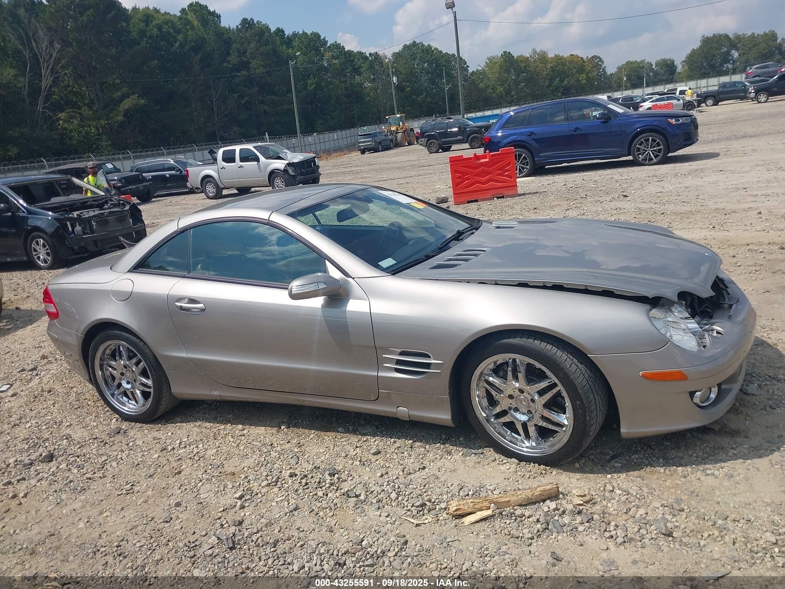 2007 Mercedes-benz Sl 550   Бежевый vin: WDBSK71F97F120240
