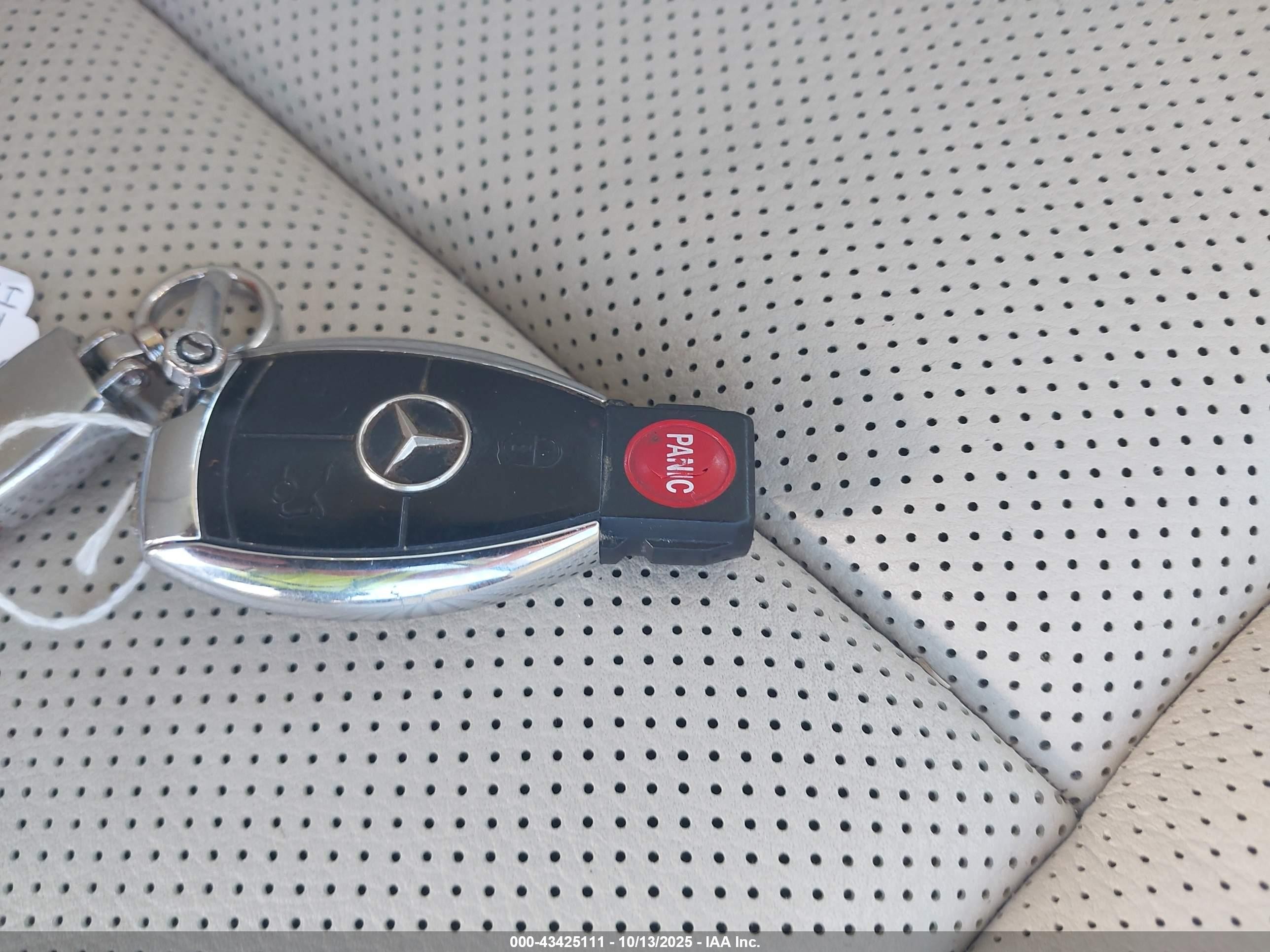 2007 Mercedes-benz Sl 550   Red vin: WDBSK71F97F122263
