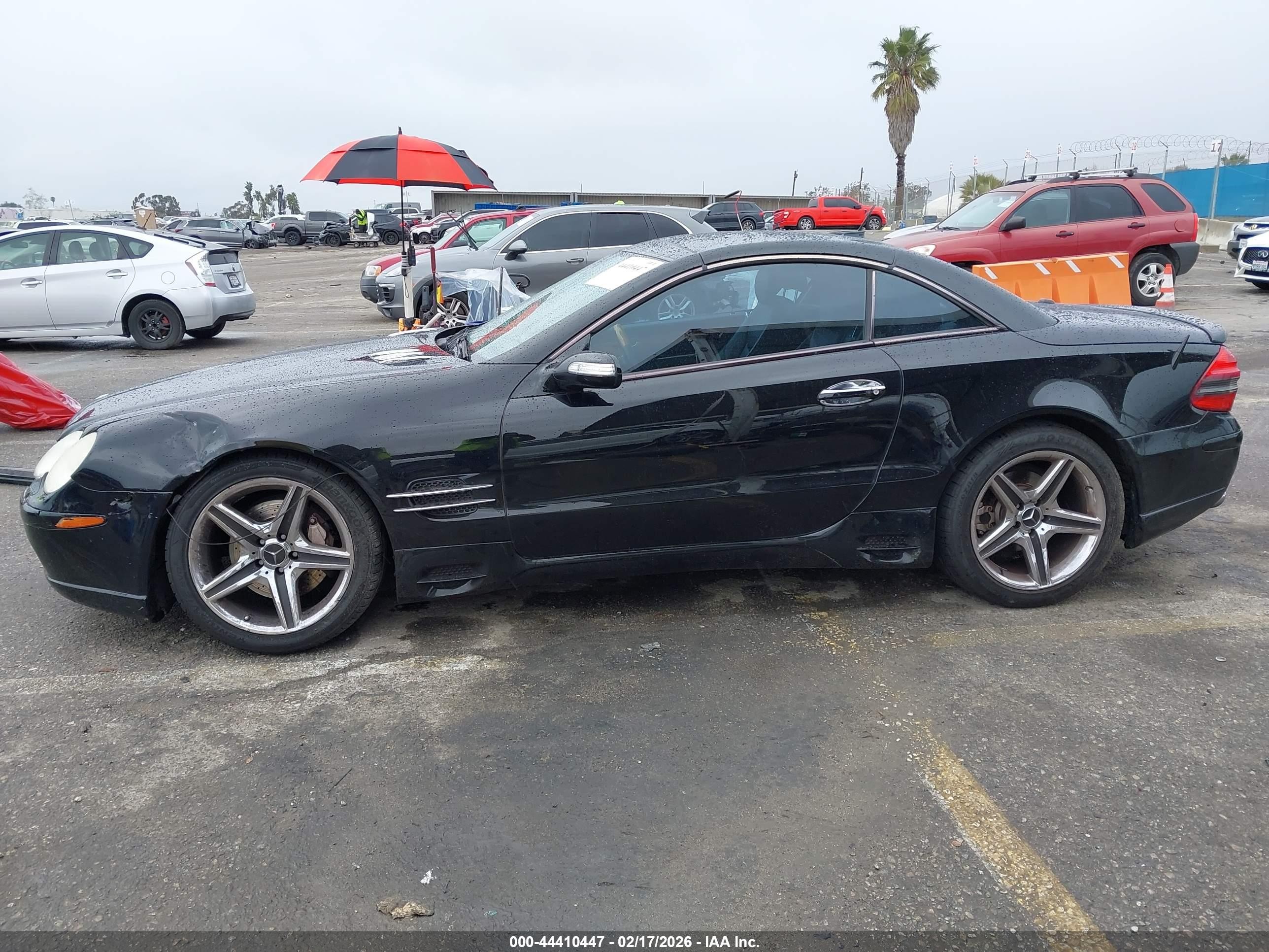 2007 Mercedes-benz Sl 550   Black vin: WDBSK71F97F125597