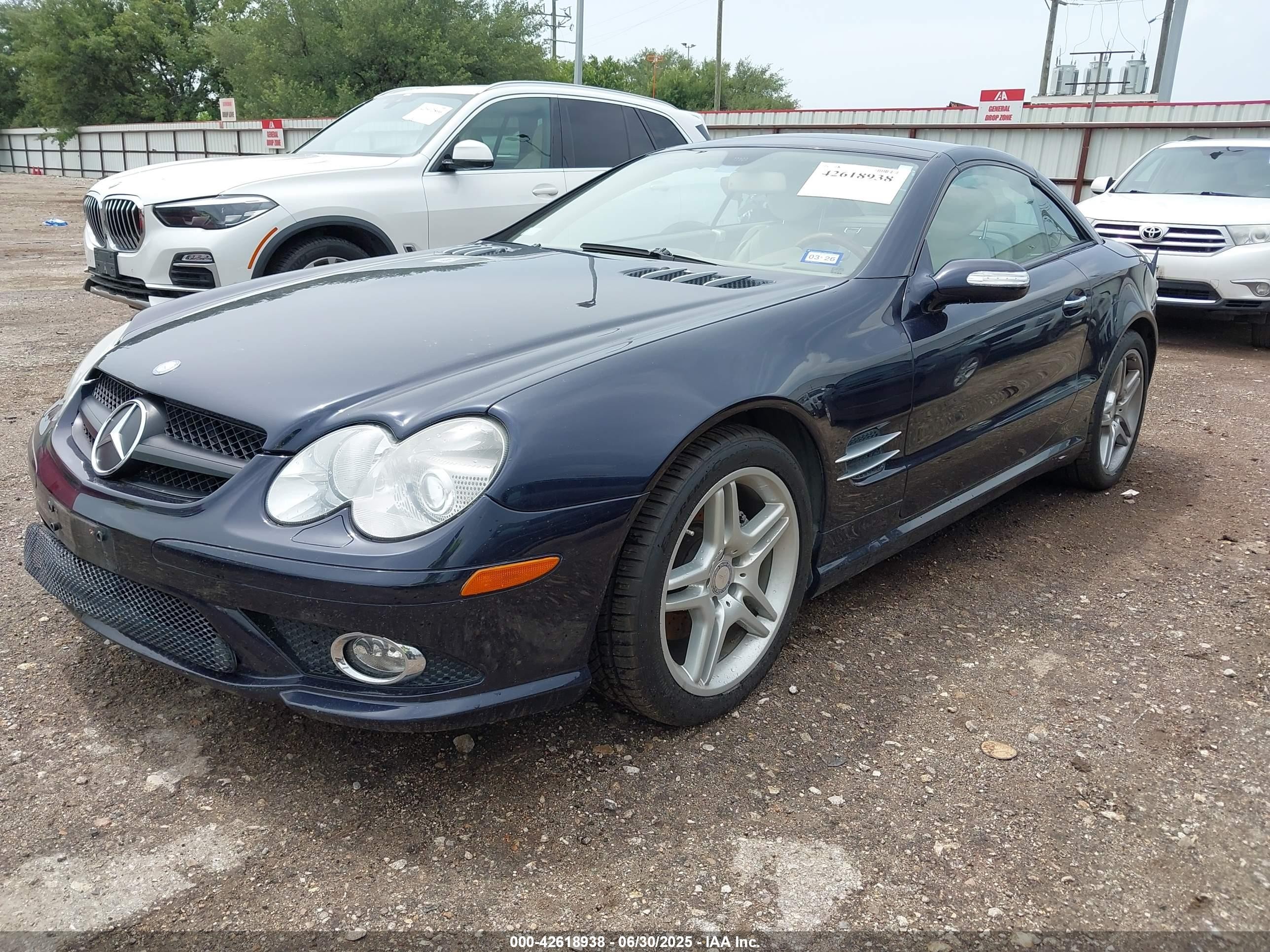 2007 Mercedes-benz Sl 550   Navy vin: WDBSK71F97F130167