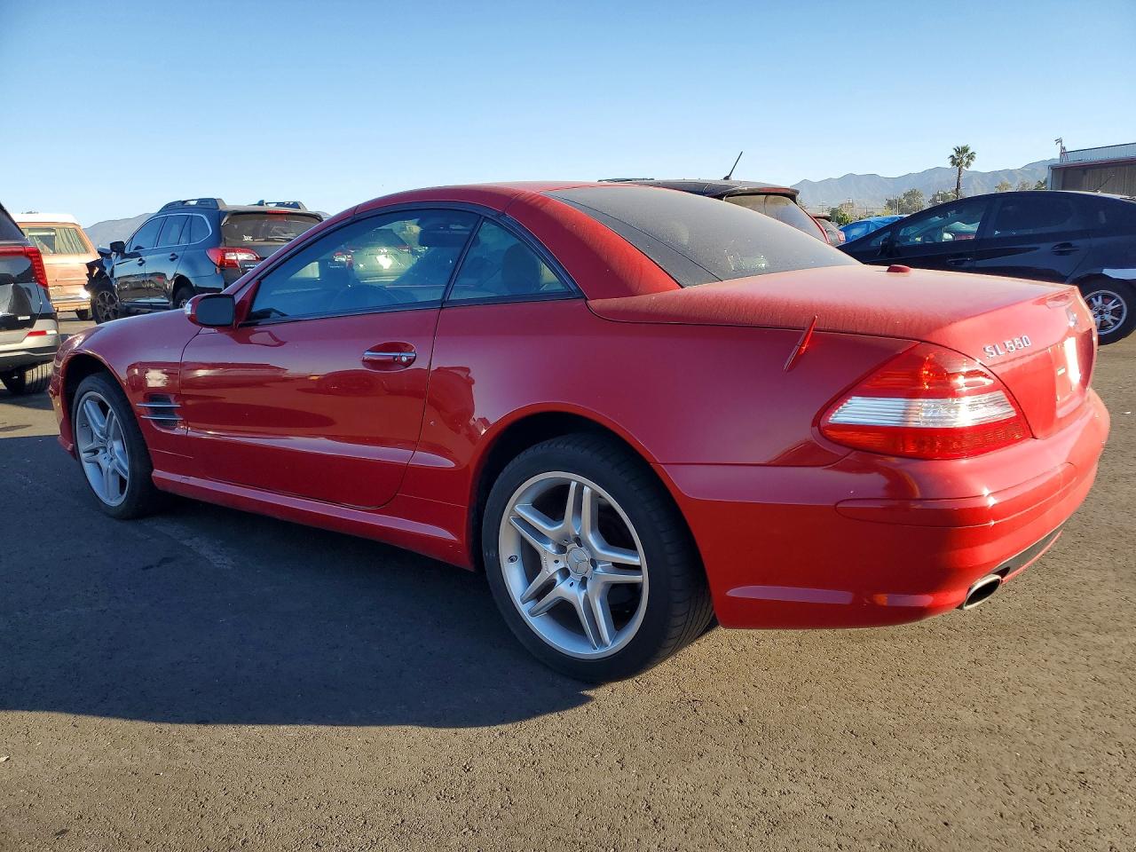 2007 Mercedes-benz Sl 550 Red vin: WDBSK71F97F132680