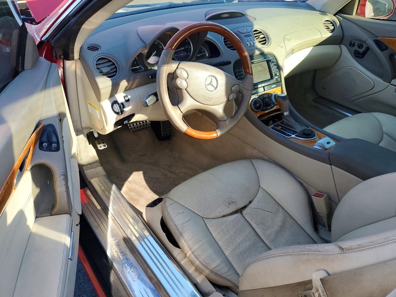 2007 Mercedes-benz Sl 550 Red vin: WDBSK71F97F132680