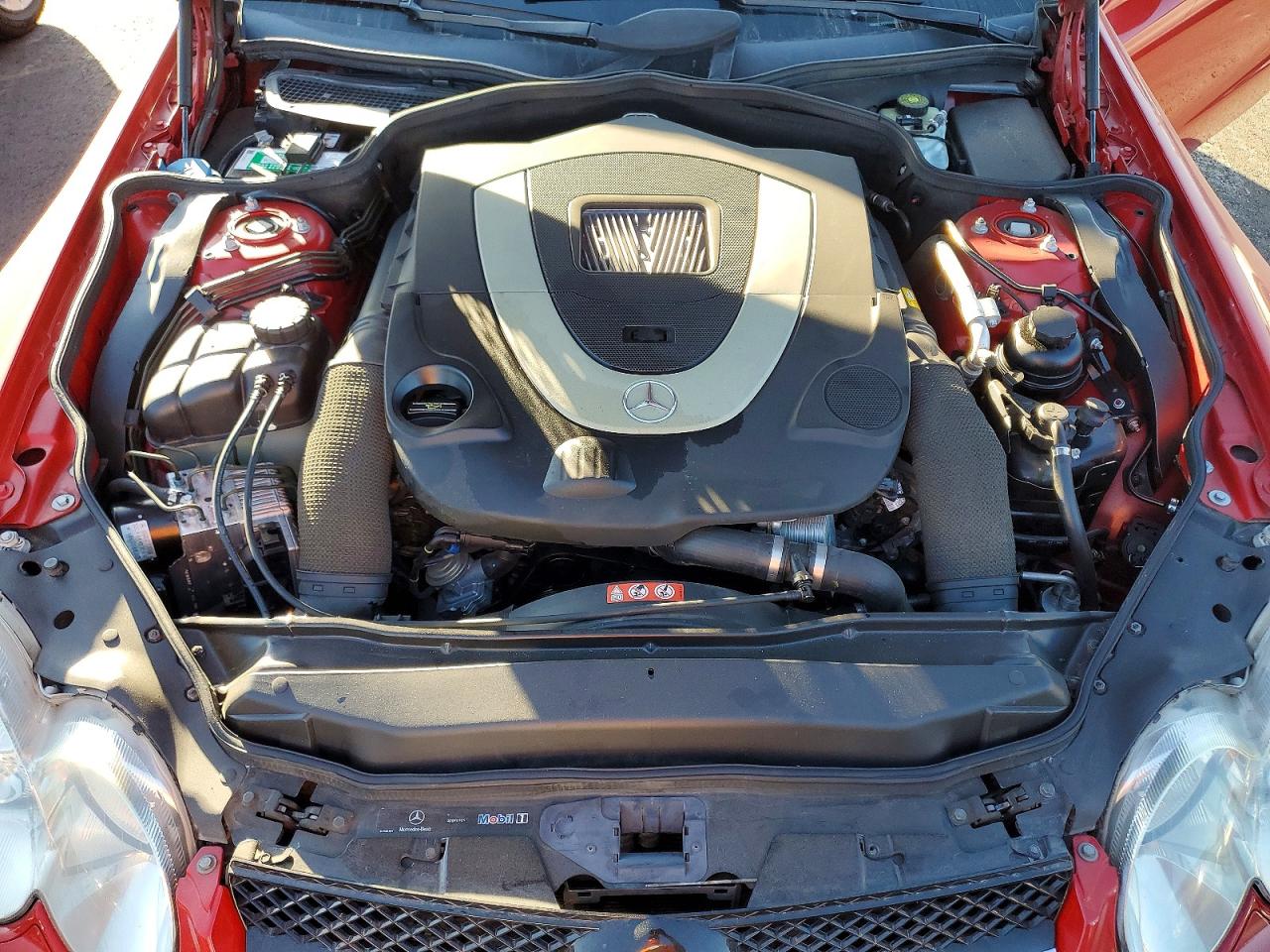 2007 Mercedes-benz Sl 550 Red vin: WDBSK71F97F132680