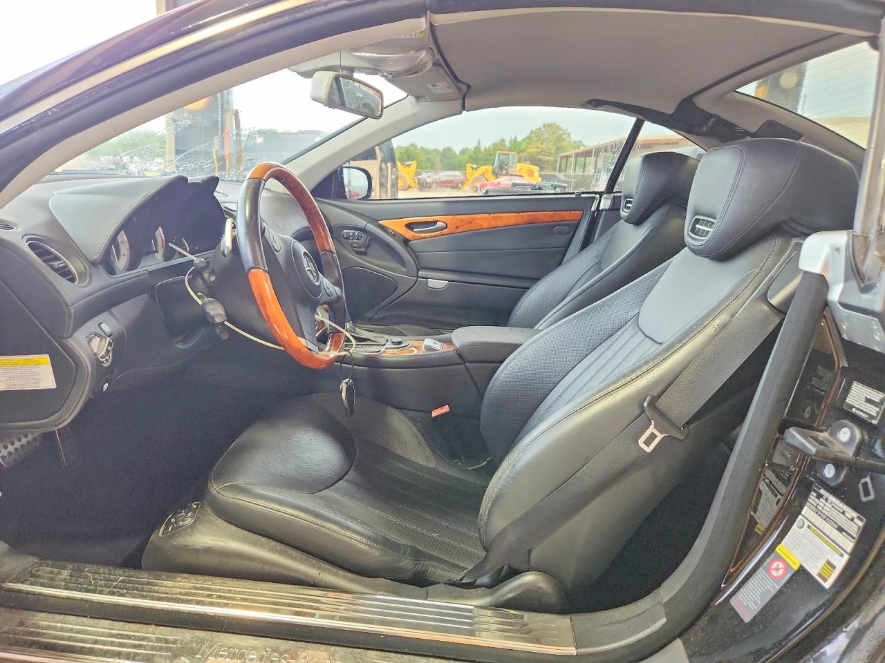 2009 Mercedes-benz Sl 550 Black vin: WDBSK71F99F153869