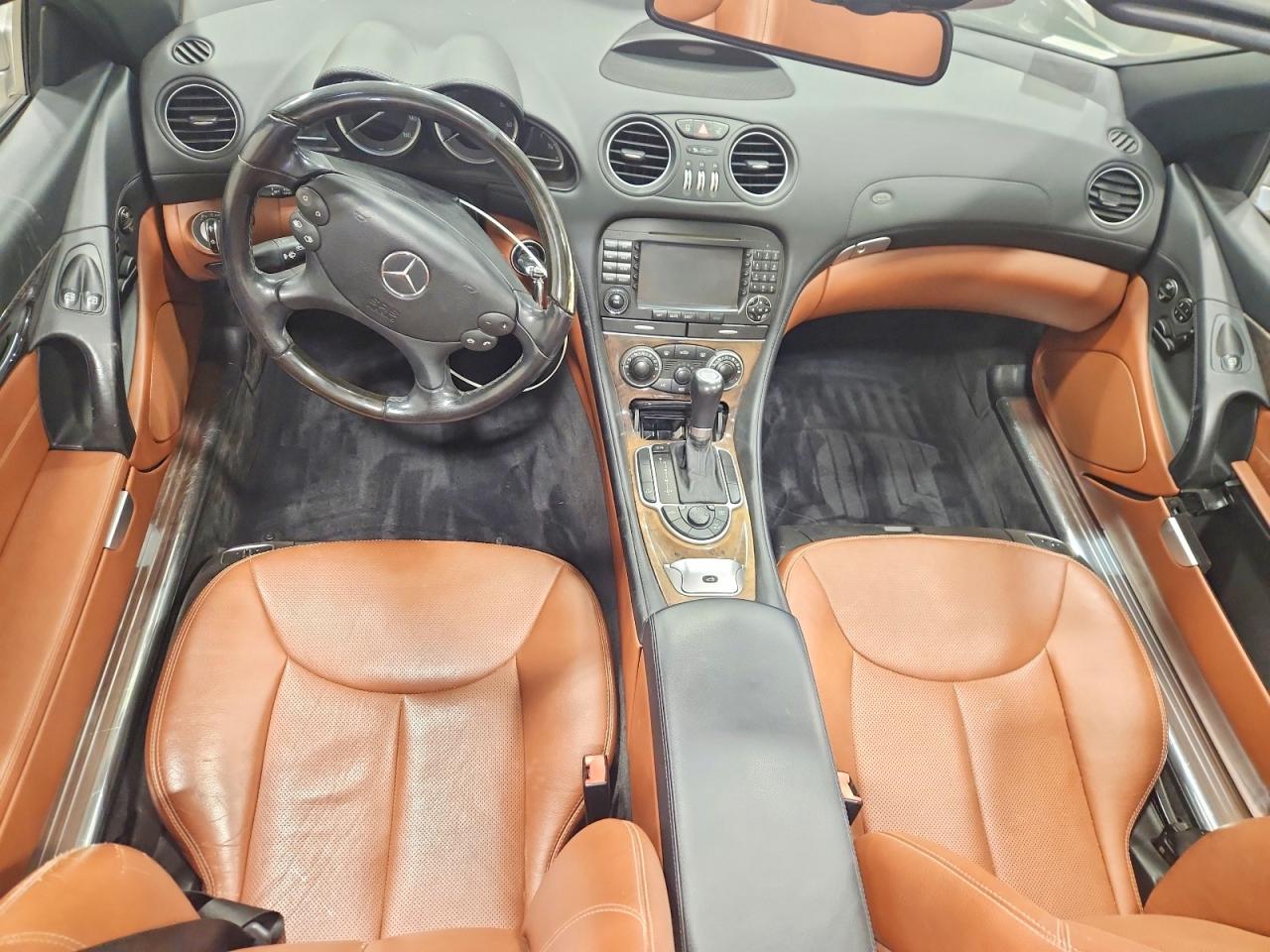 2007 Mercedes-benz Sl 550 Silver vin: WDBSK71FX7F118612