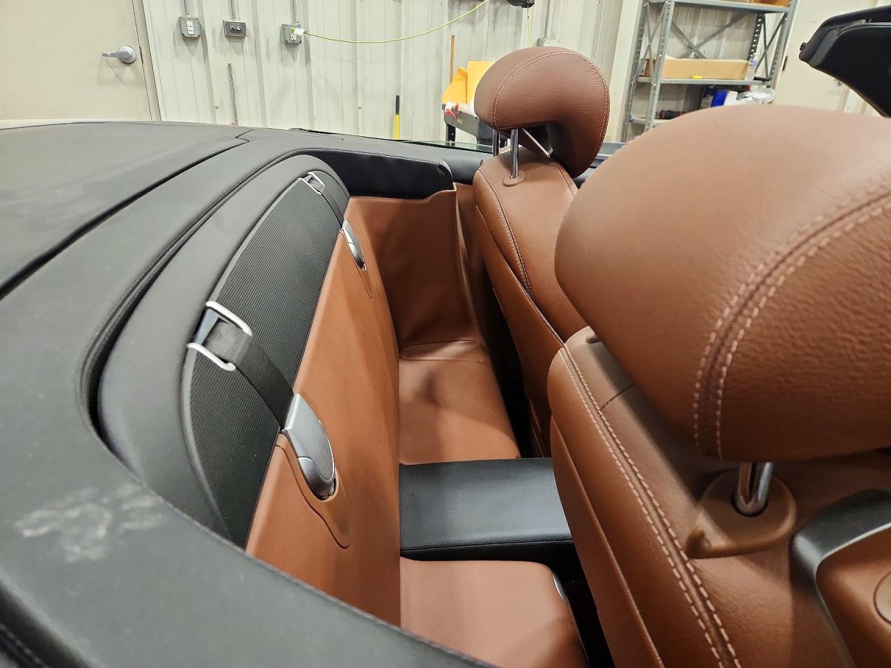 2007 Mercedes-benz Sl 550 Silver vin: WDBSK71FX7F118612