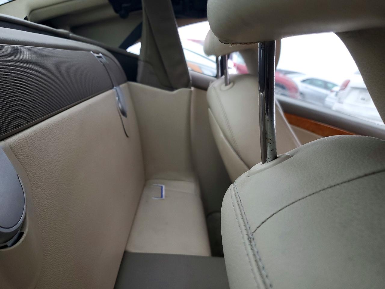 2007 Mercedes-benz Sl 550 Белый vin: WDBSK71FX7F129349