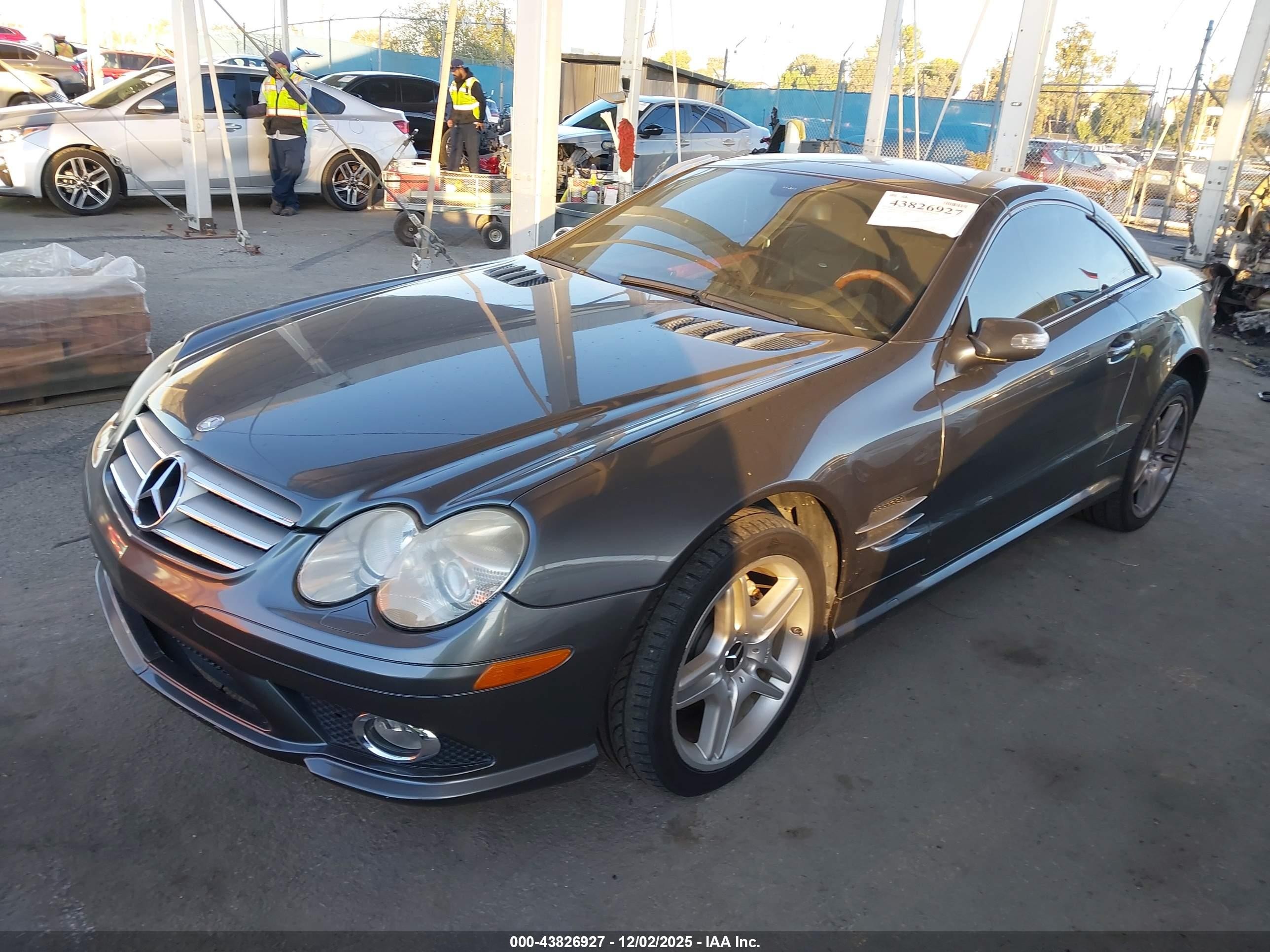 2007 Mercedes-benz Sl 550   Gray vin: WDBSK71FX7F131392