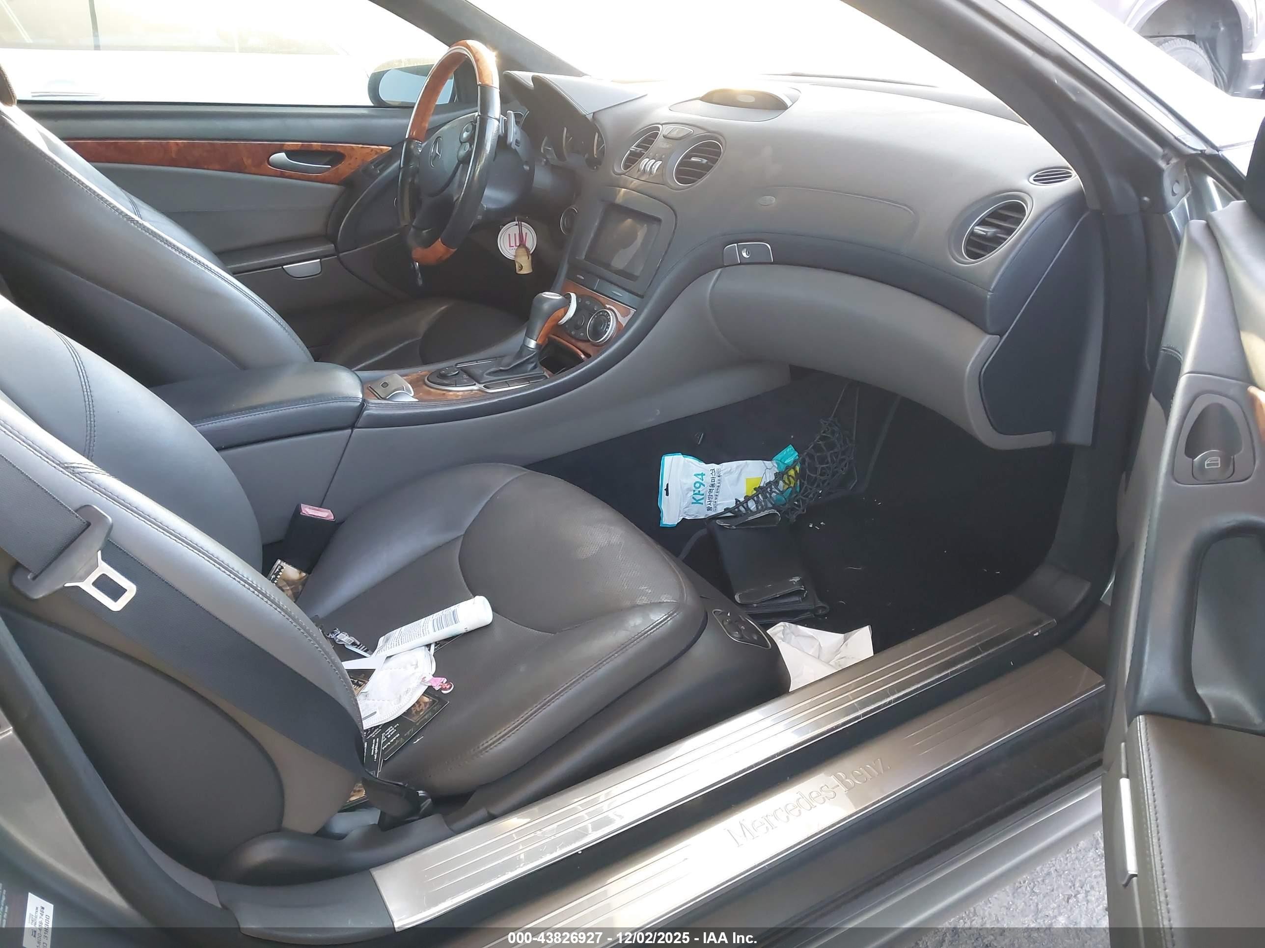 2007 Mercedes-benz Sl 550   Gray vin: WDBSK71FX7F131392