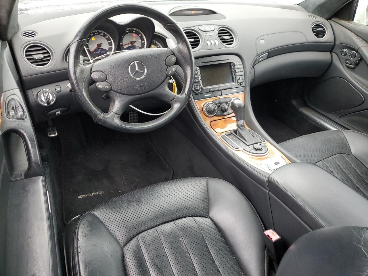 2007 Mercedes-benz Sl 55 Amg White vin: WDBSK72F47F133895