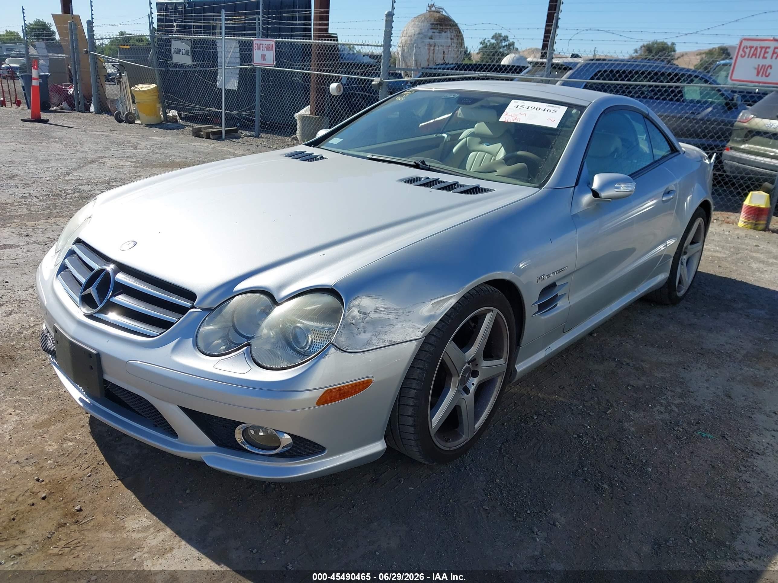 2007 Mercedes-benz Sl 55 Amg   Silver vin: WDBSK72F57F118936
