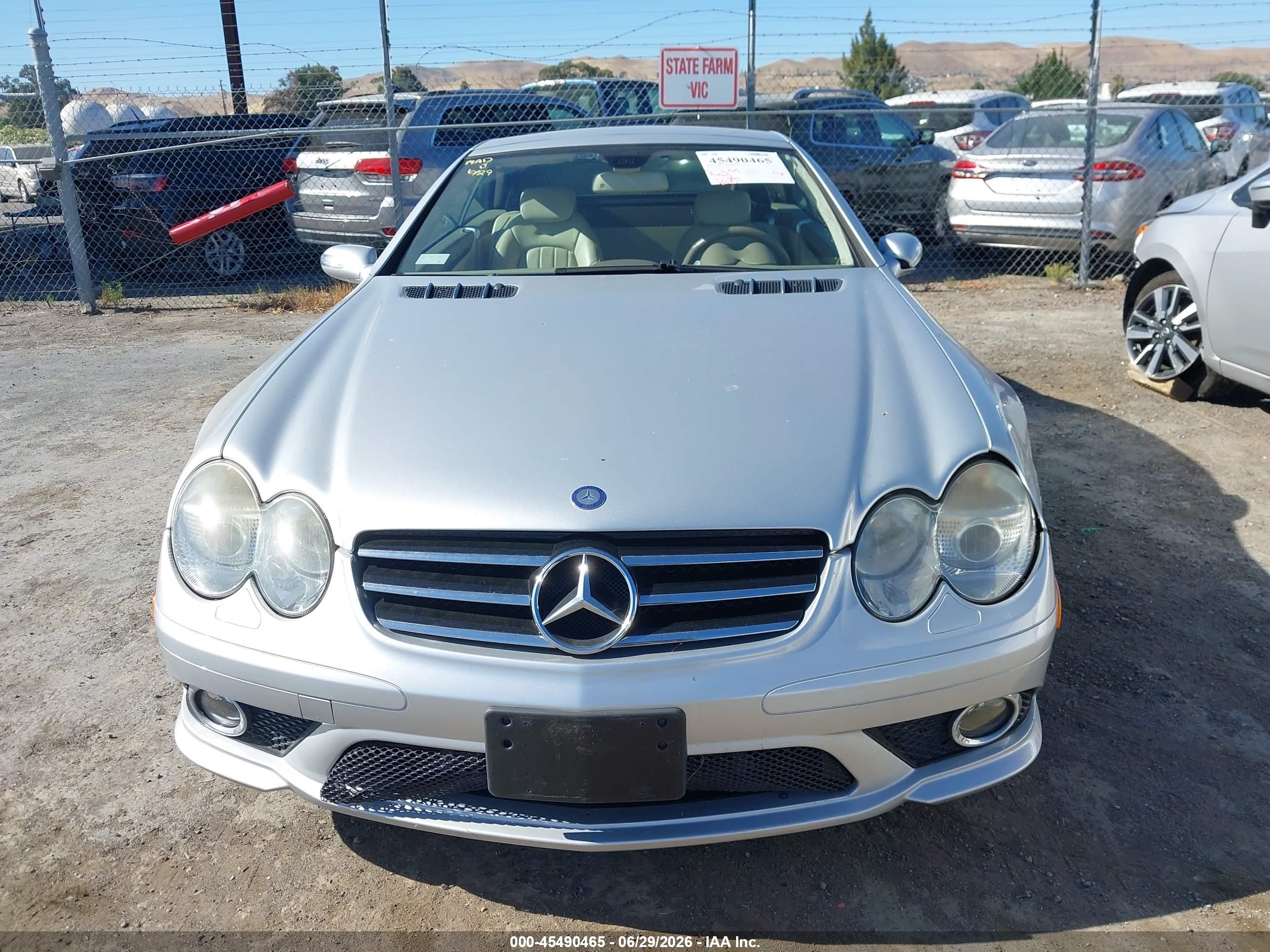 2007 Mercedes-benz Sl 55 Amg   Silver vin: WDBSK72F57F118936