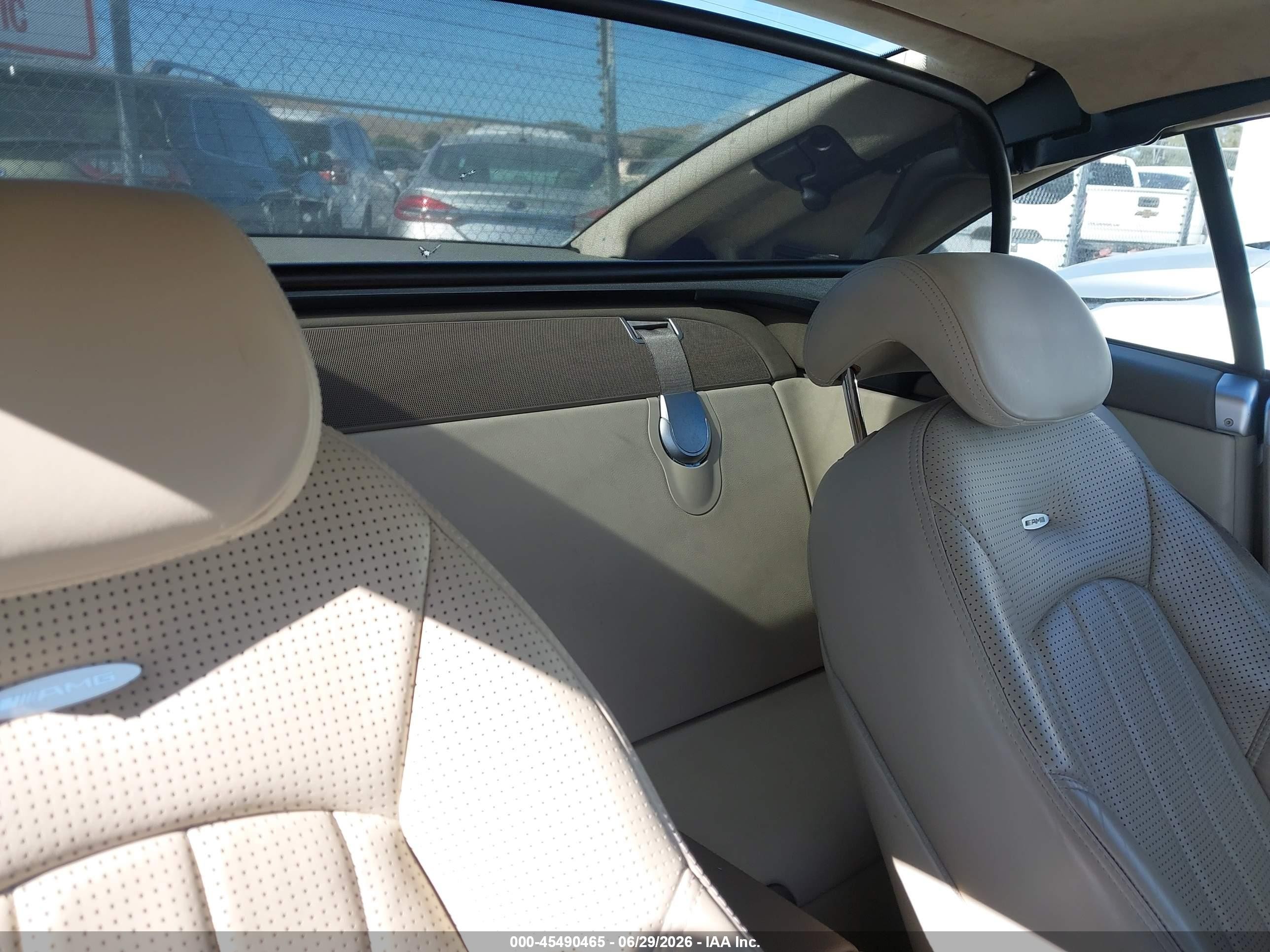 2007 Mercedes-benz Sl 55 Amg   Silver vin: WDBSK72F57F118936