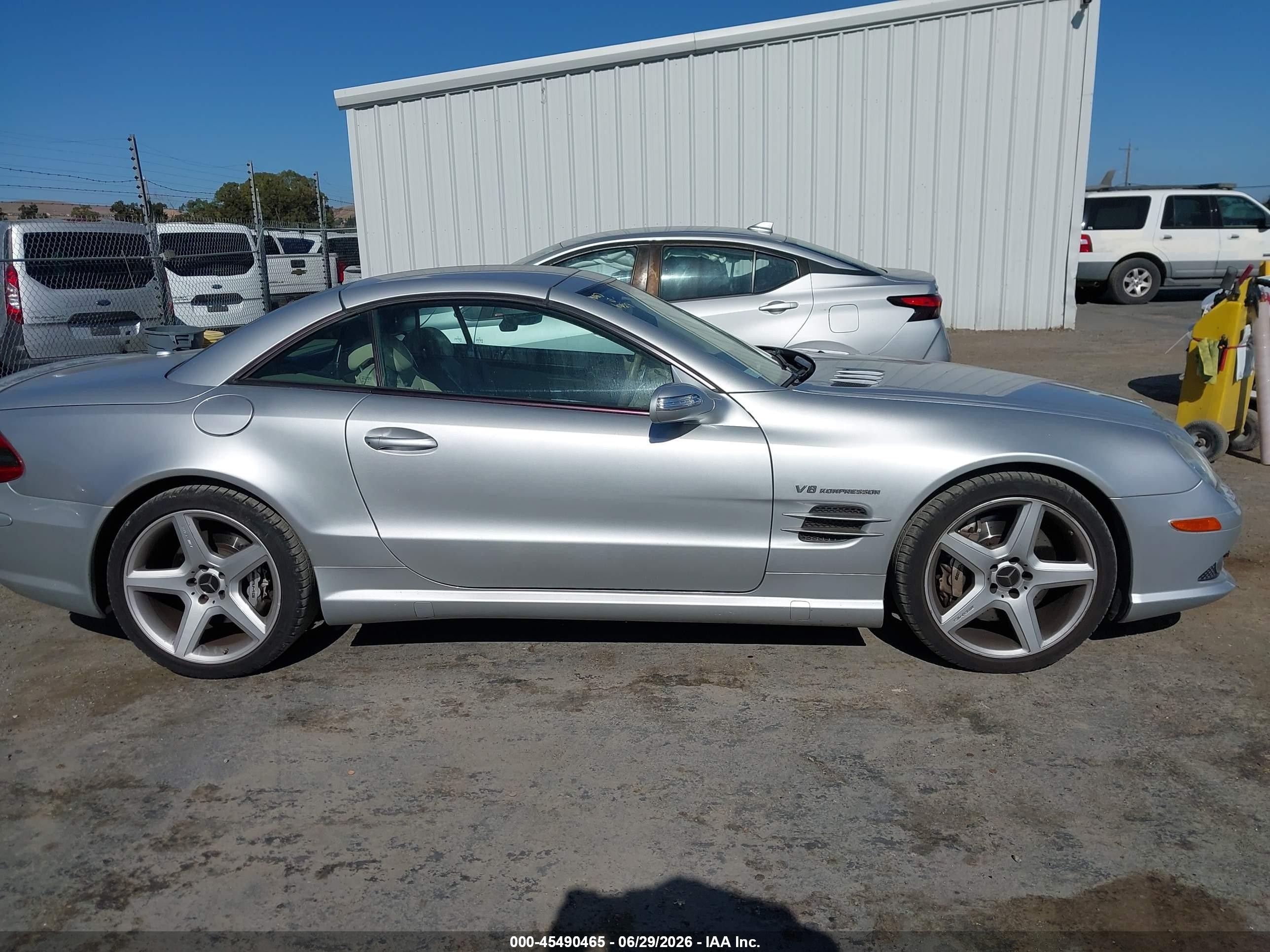 2007 Mercedes-benz Sl 55 Amg   Silver vin: WDBSK72F57F118936