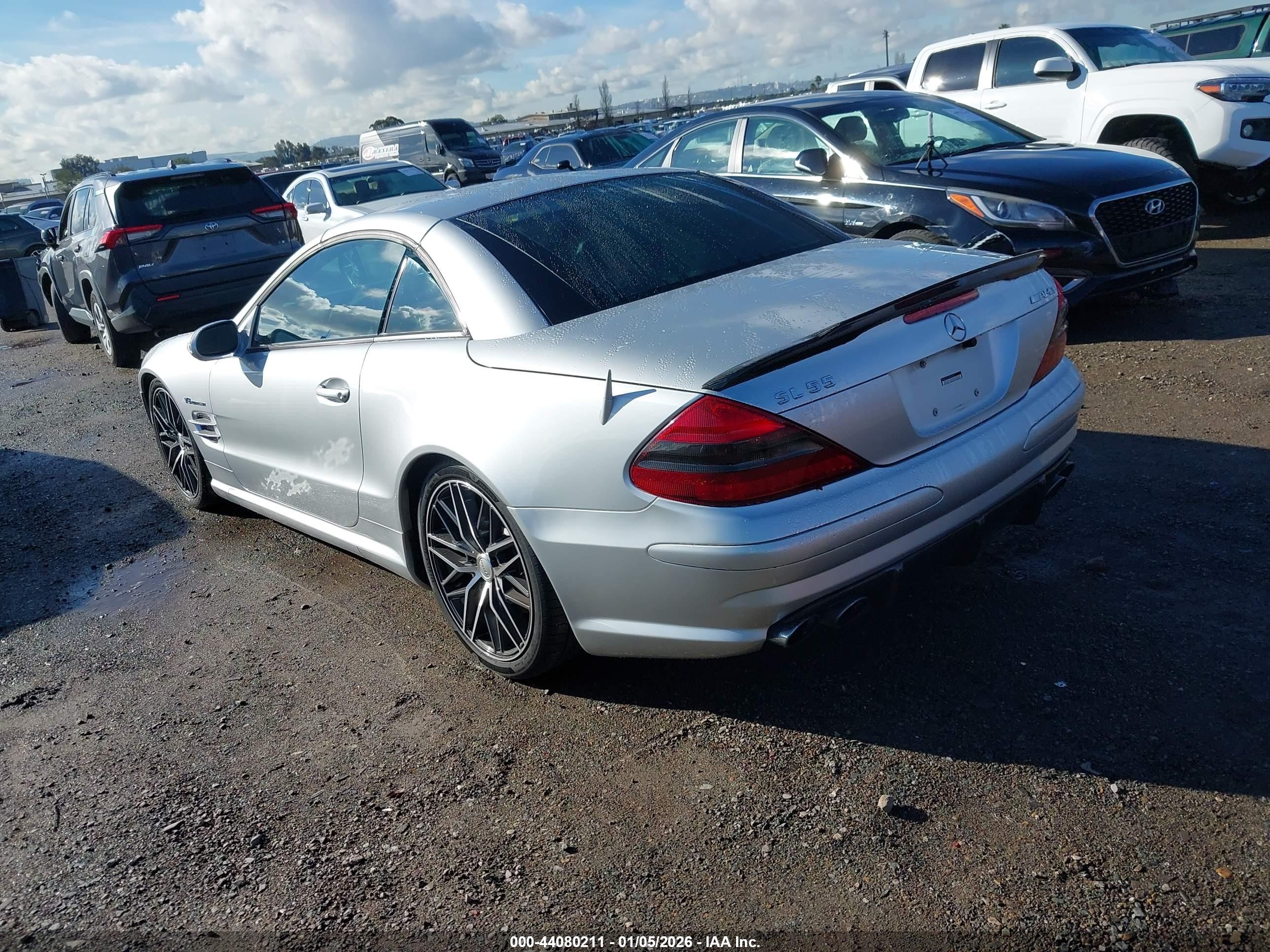 2003 Mercedes-benz Sl 55 Amg   Серебряный vin: WDBSK74F13F050531