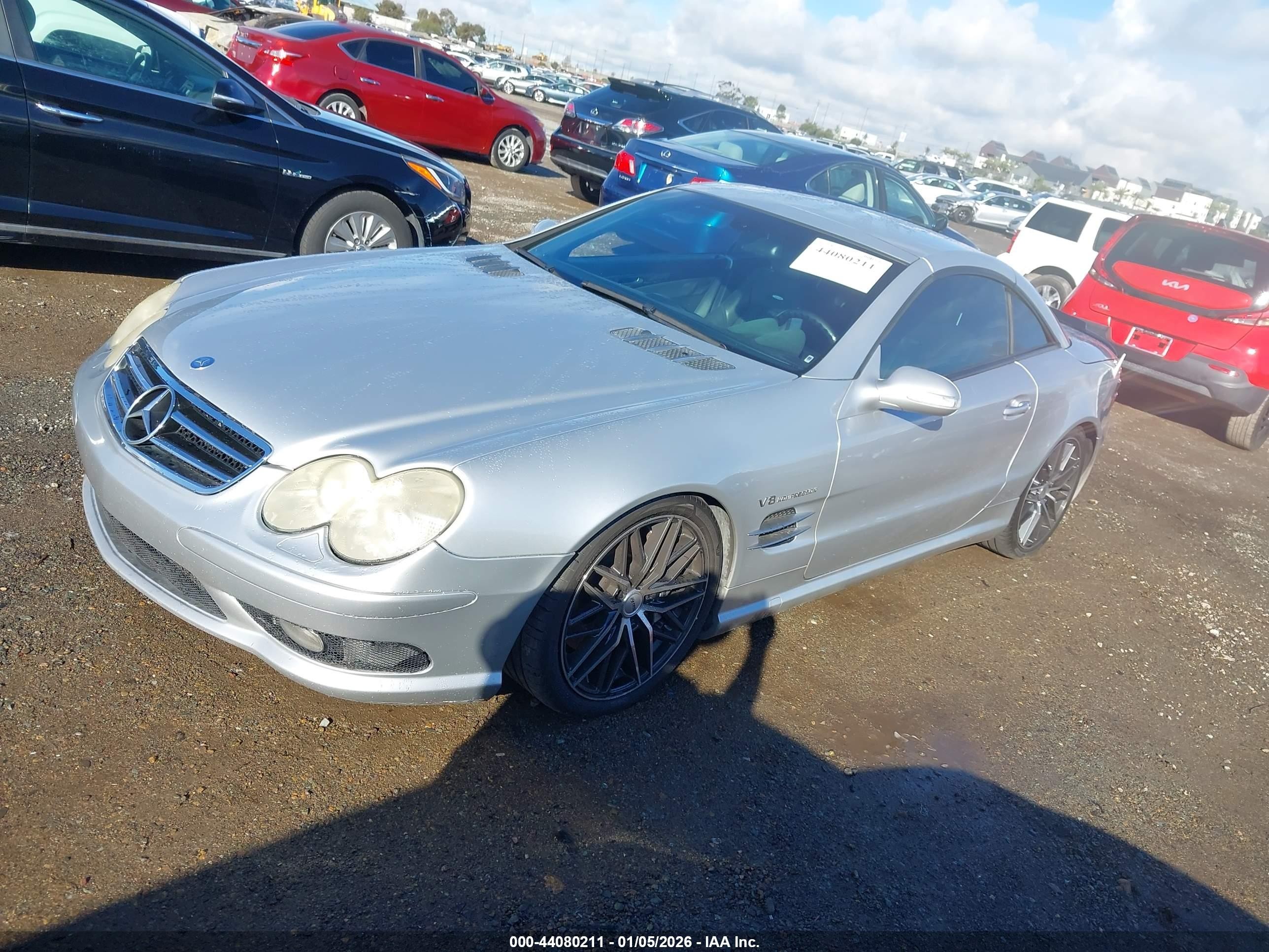 2003 Mercedes-benz Sl 55 Amg   Серебряный vin: WDBSK74F13F050531