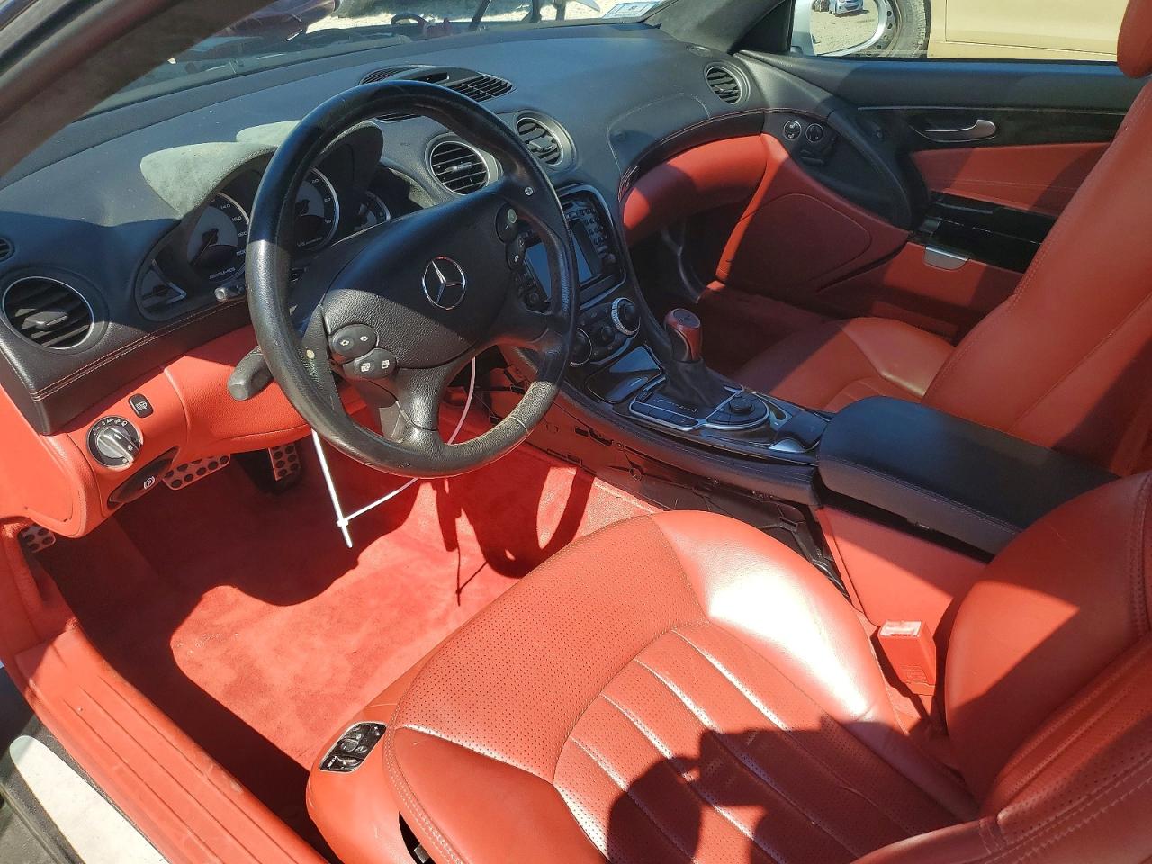 2004 Mercedes-benz Sl 55 Amg Silver vin: WDBSK74F14F081778