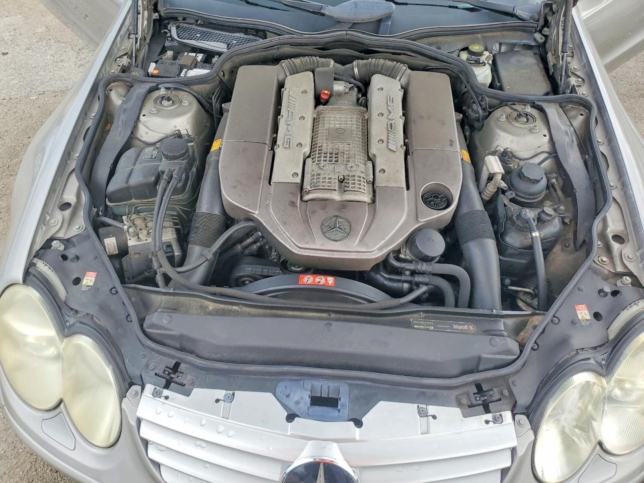 2004 Mercedes-benz Sl 55 Amg Серебряный vin: WDBSK74F24F073592