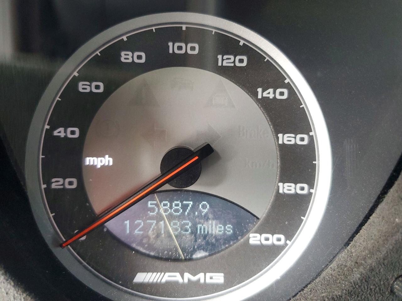 2004 Mercedes-benz Sl 55 Amg Серебряный vin: WDBSK74F24F073592