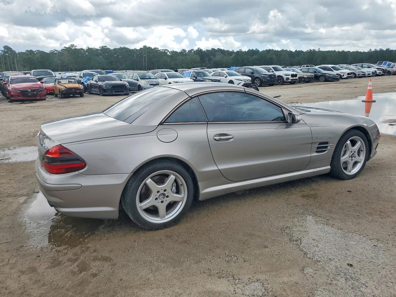 2004 Mercedes-benz Sl 55 Amg Серебряный vin: WDBSK74F24F073592