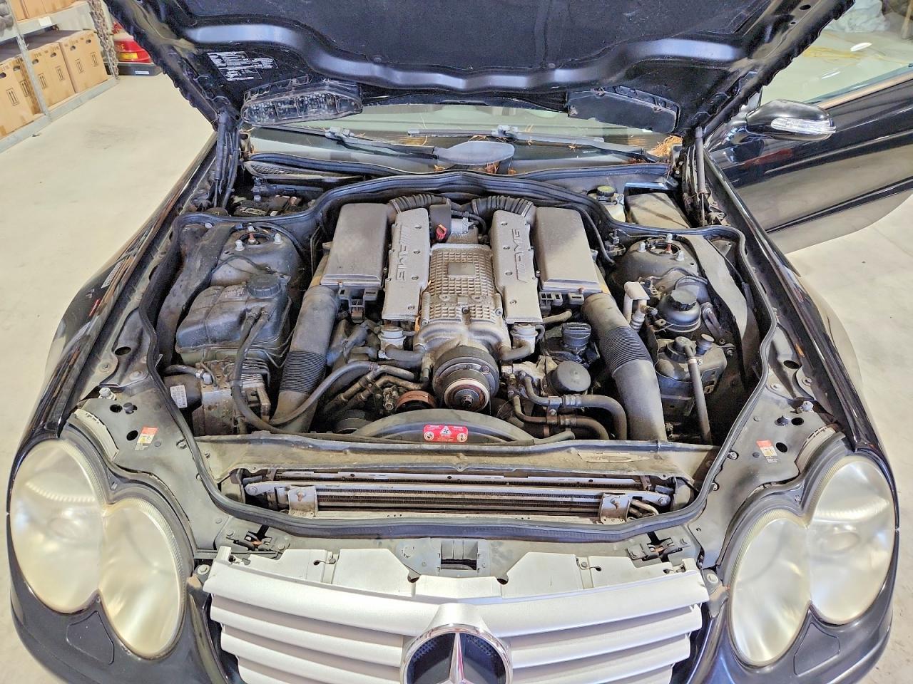 2004 Mercedes-benz Sl 55 Amg Black vin: WDBSK74F34F069941