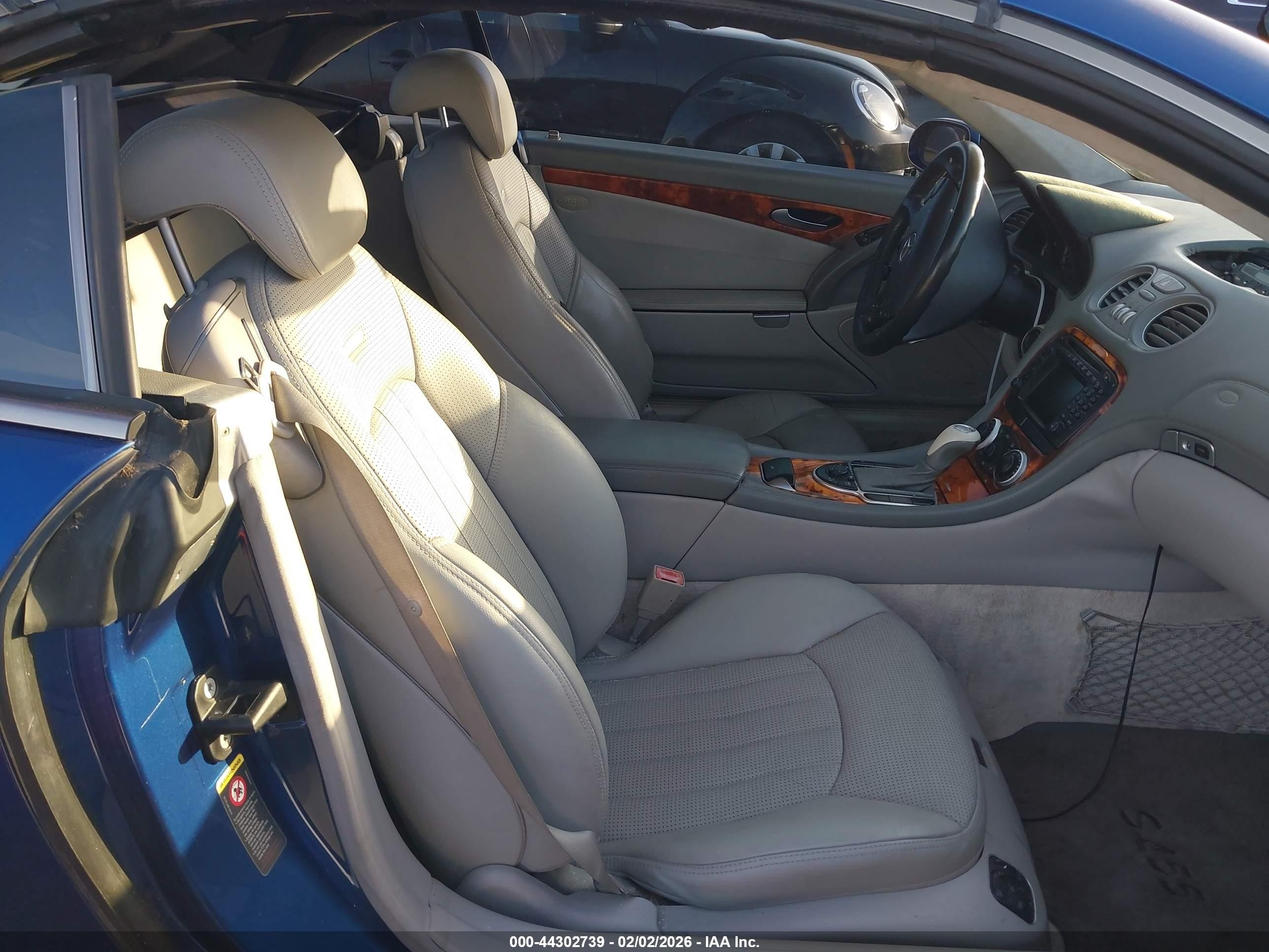 2003 Mercedes-benz Sl 55 Amg   Синий vin: WDBSK74F43F057750