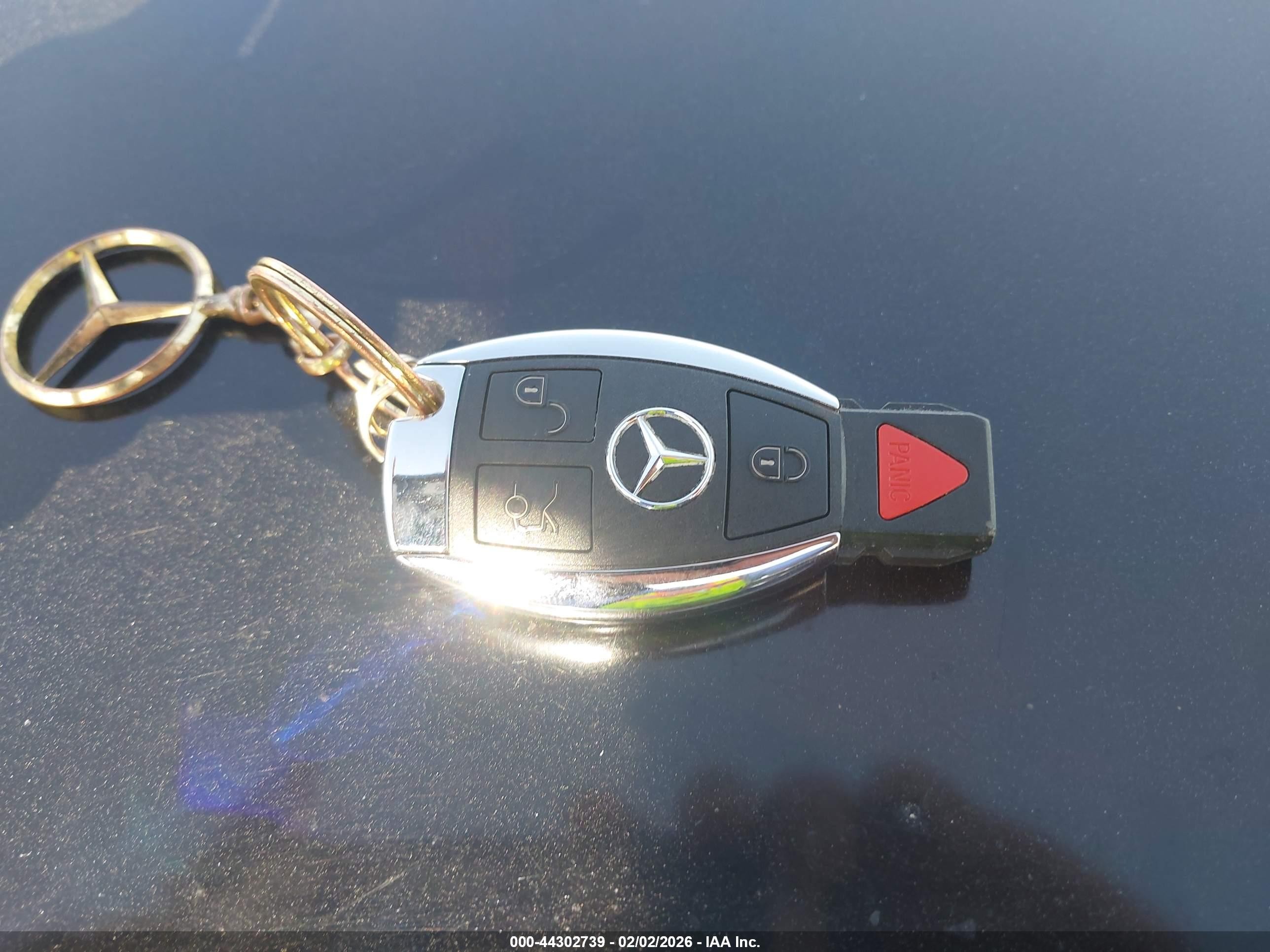 2003 Mercedes-benz Sl 55 Amg   Синий vin: WDBSK74F43F057750