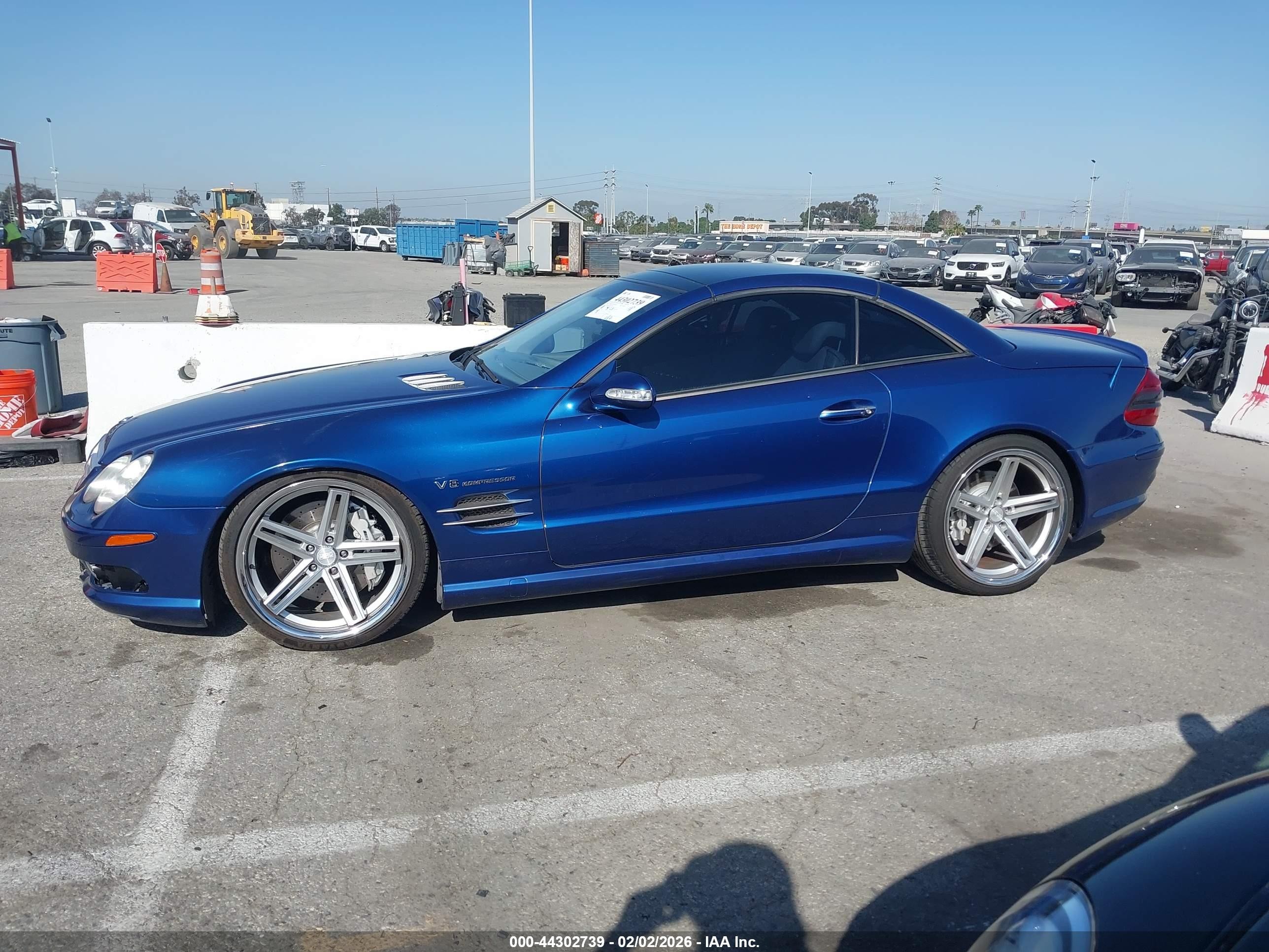 2003 Mercedes-benz Sl 55 Amg   Синий vin: WDBSK74F43F057750