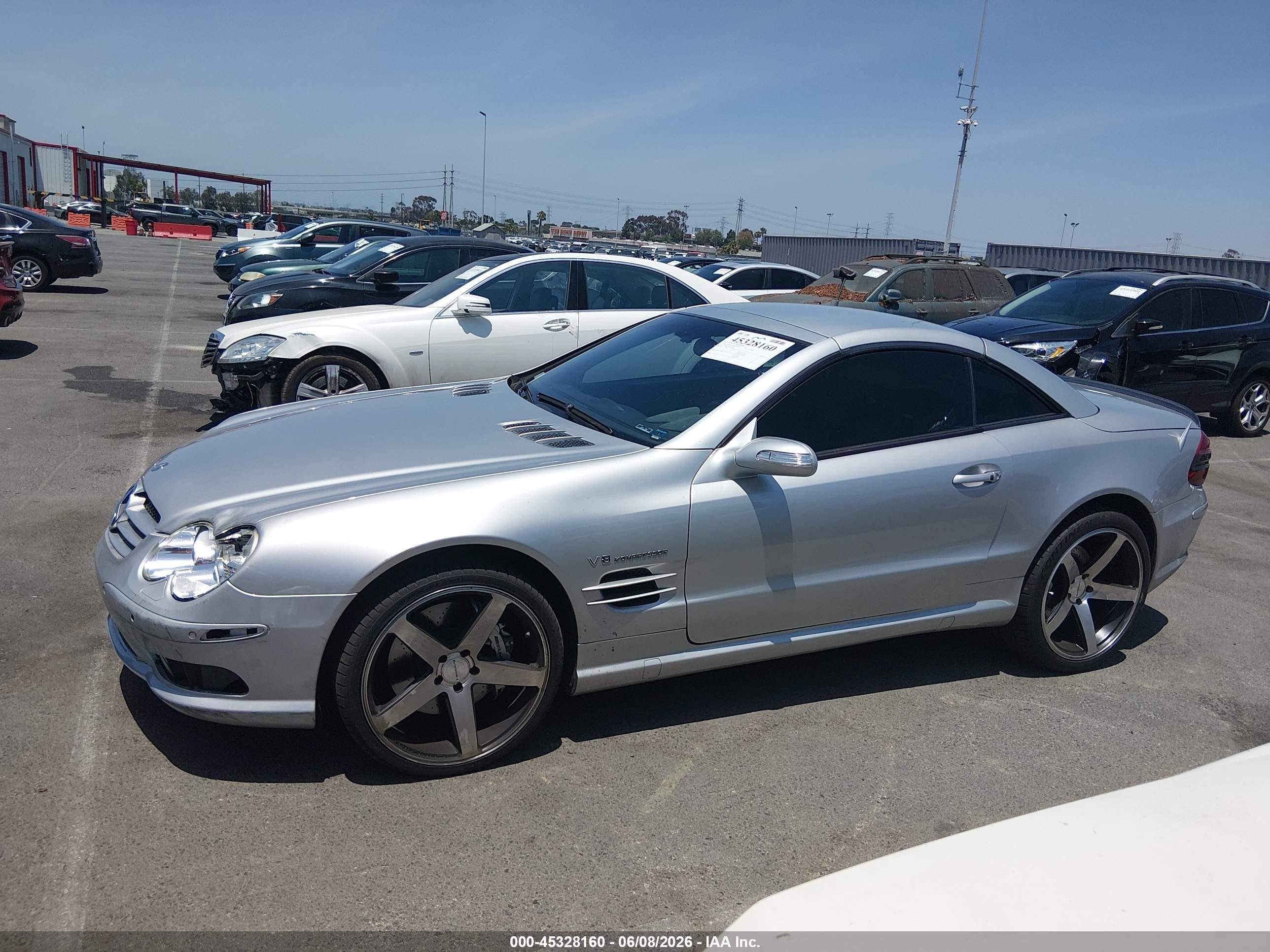 2004 Mercedes-benz Sl 55 Amg   Silver vin: WDBSK74F54F068452