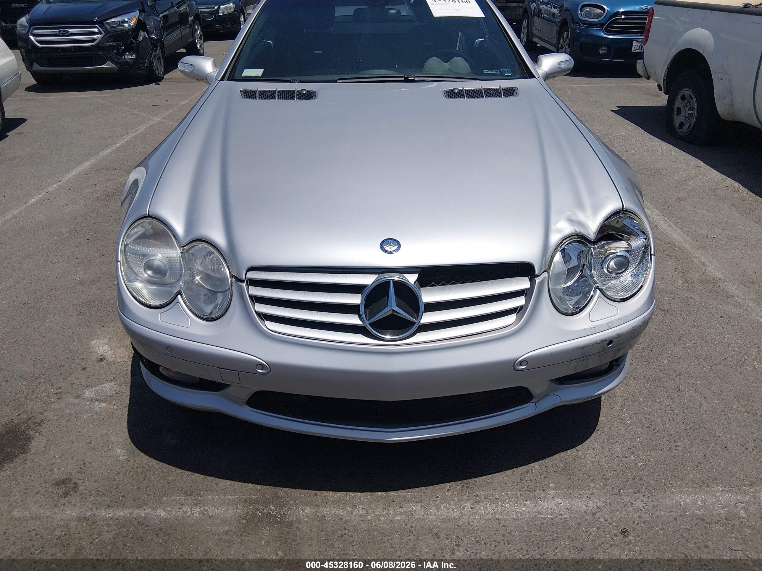 2004 Mercedes-benz Sl 55 Amg   Silver vin: WDBSK74F54F068452