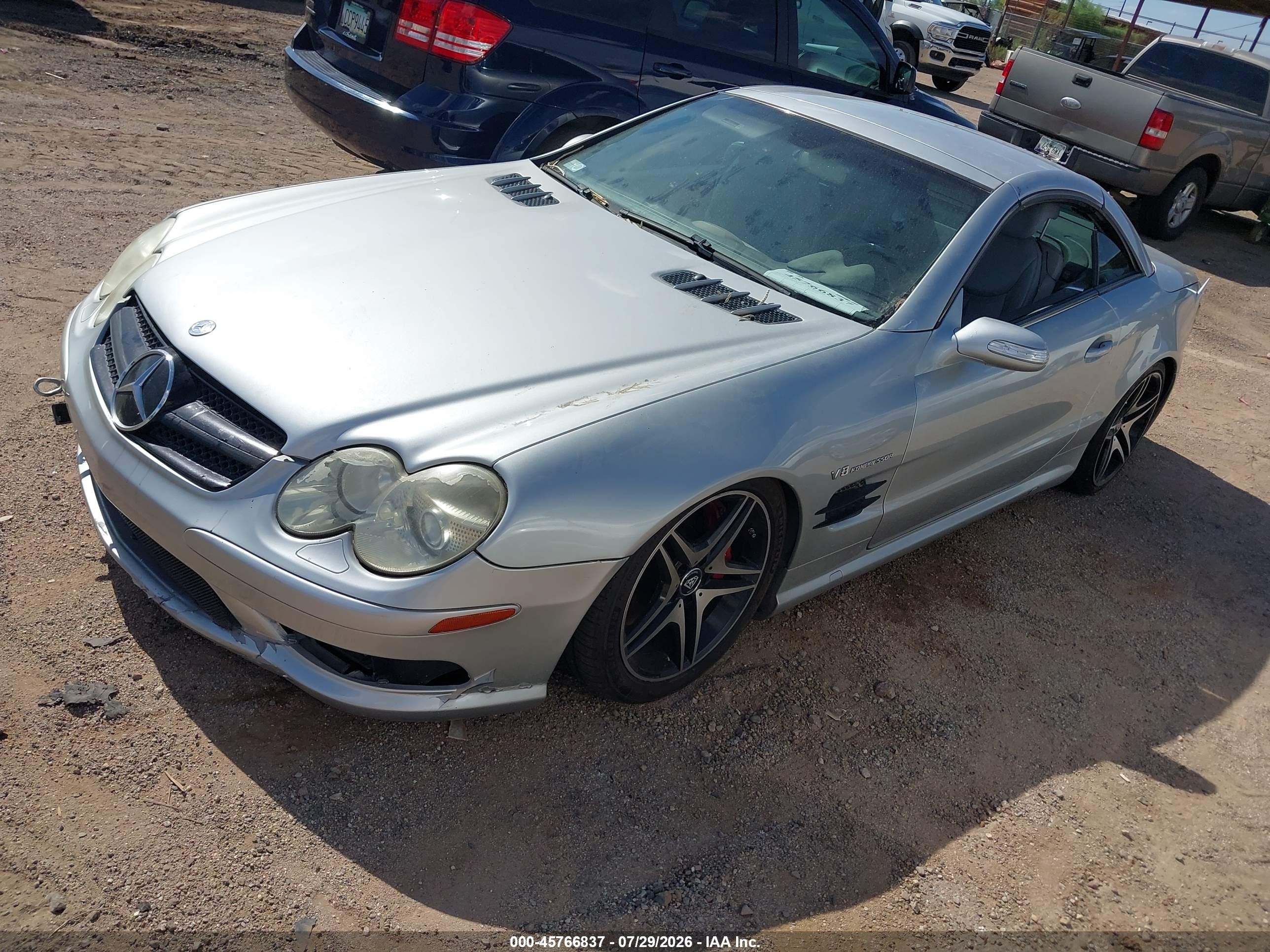 2004 Mercedes-benz Sl 55 Amg   Silver vin: WDBSK74F54F071819