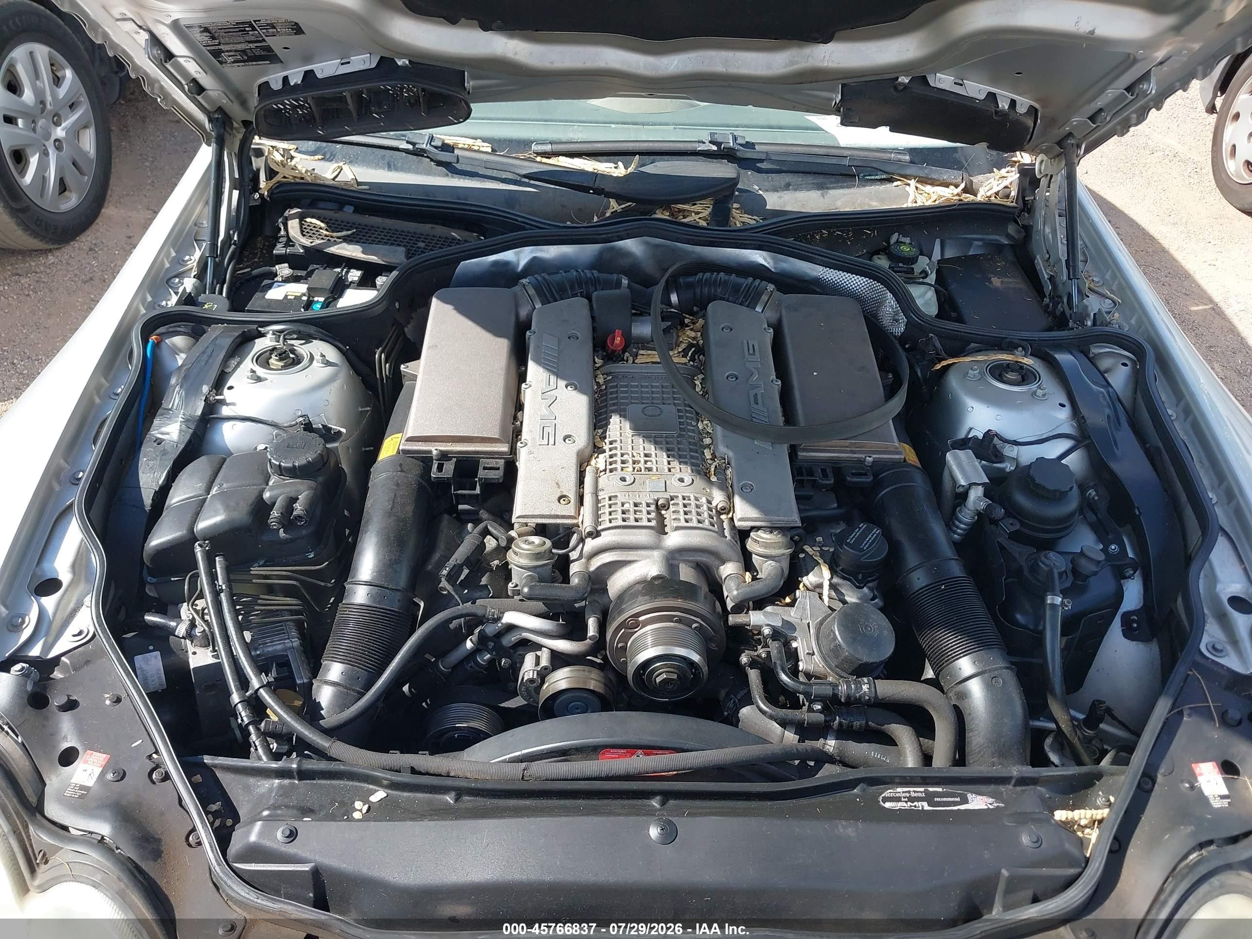 2004 Mercedes-benz Sl 55 Amg   Silver vin: WDBSK74F54F071819