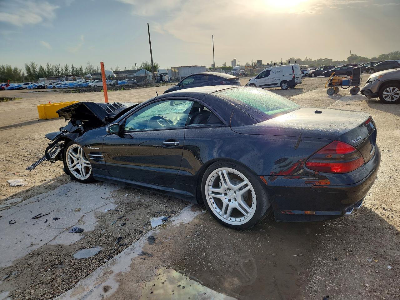 2004 Mercedes-benz Sl 55 Amg Черный vin: WDBSK74F54F078611