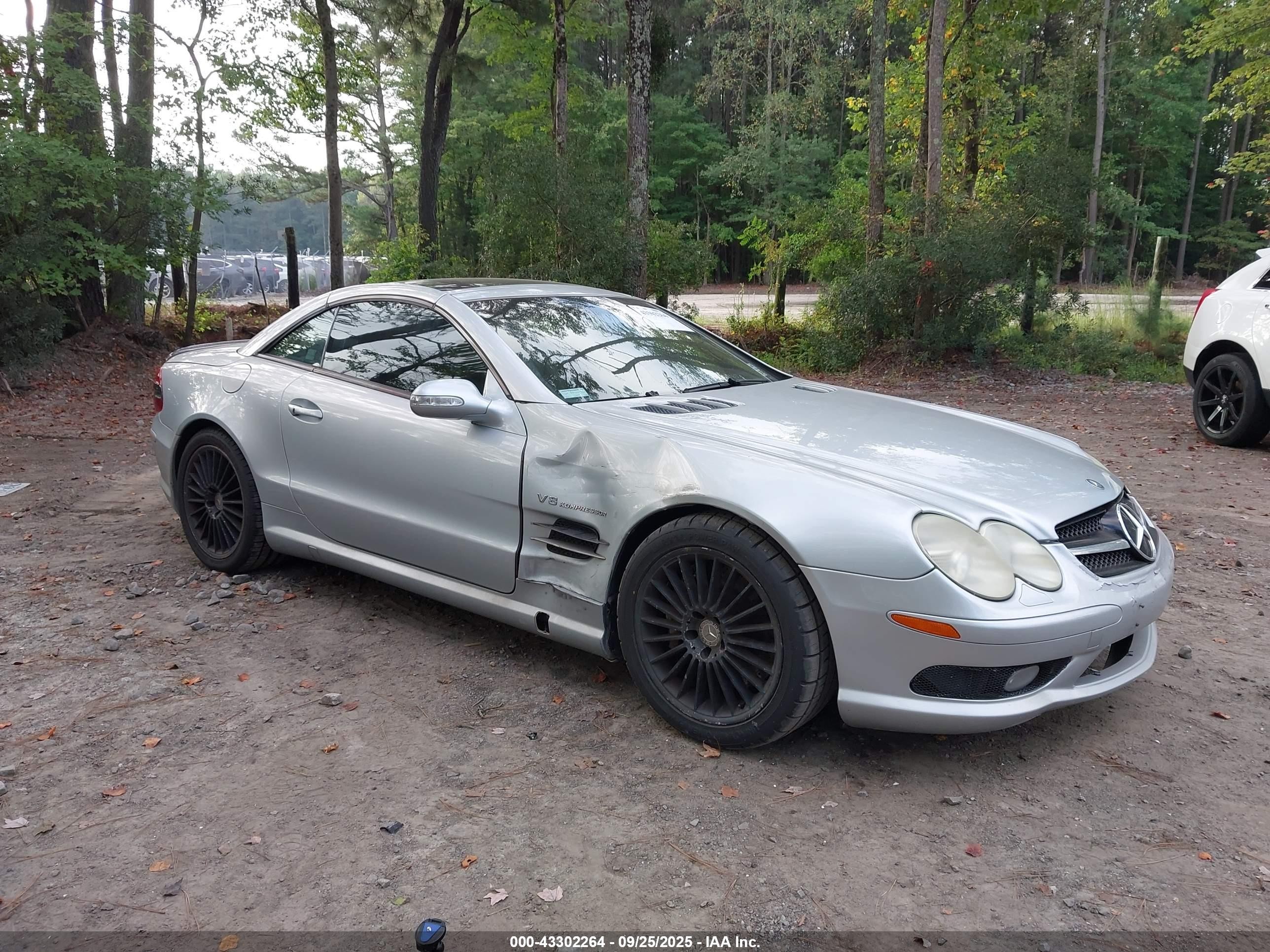 2003 Mercedes-benz Sl 55 Amg   Silver vin: WDBSK74F63F045826