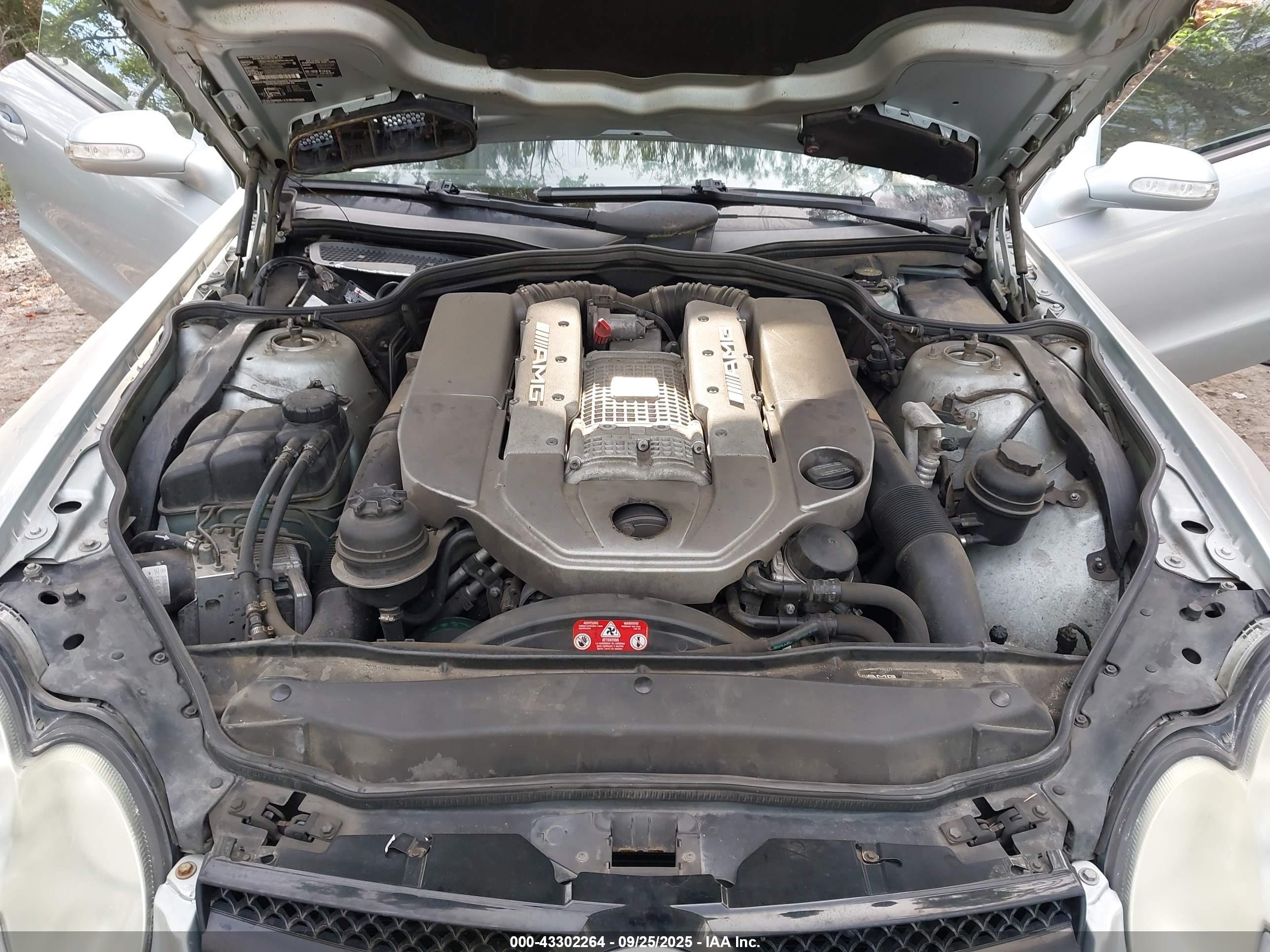 2003 Mercedes-benz Sl 55 Amg   Silver vin: WDBSK74F63F045826