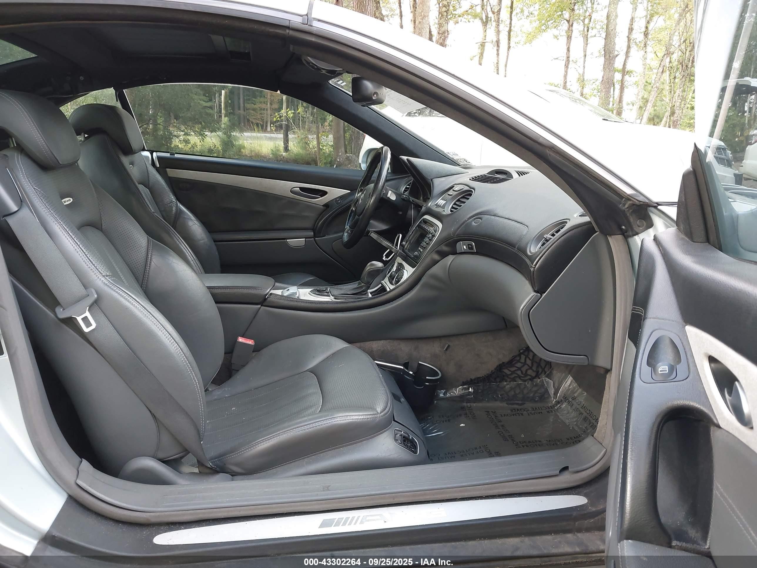 2003 Mercedes-benz Sl 55 Amg   Silver vin: WDBSK74F63F045826