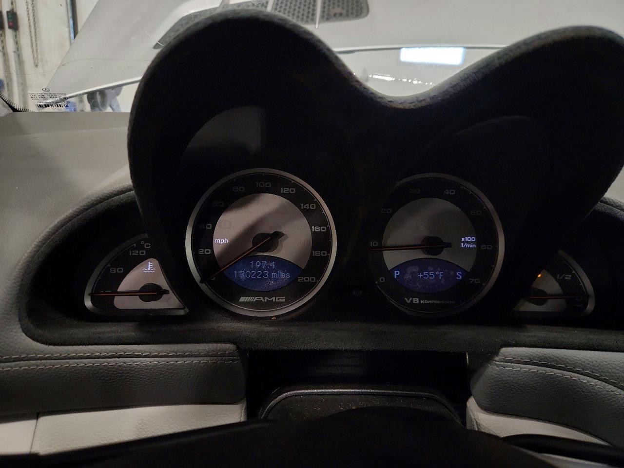 2004 Mercedes-benz Sl 55 Amg Серебряный vin: WDBSK74F74F073166