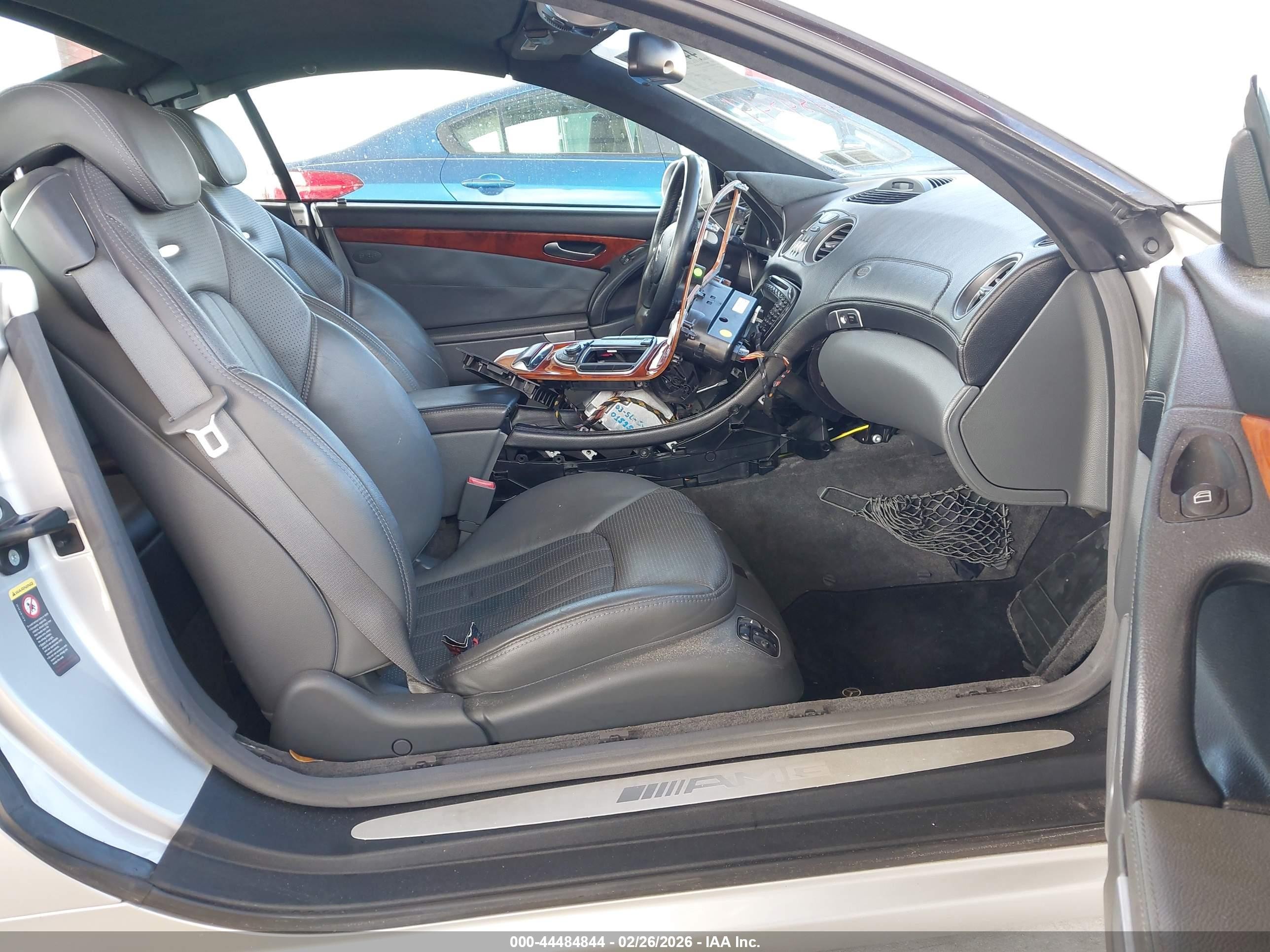 2003 Mercedes-benz Sl 55 Amg   Silver vin: WDBSK74F83F025335