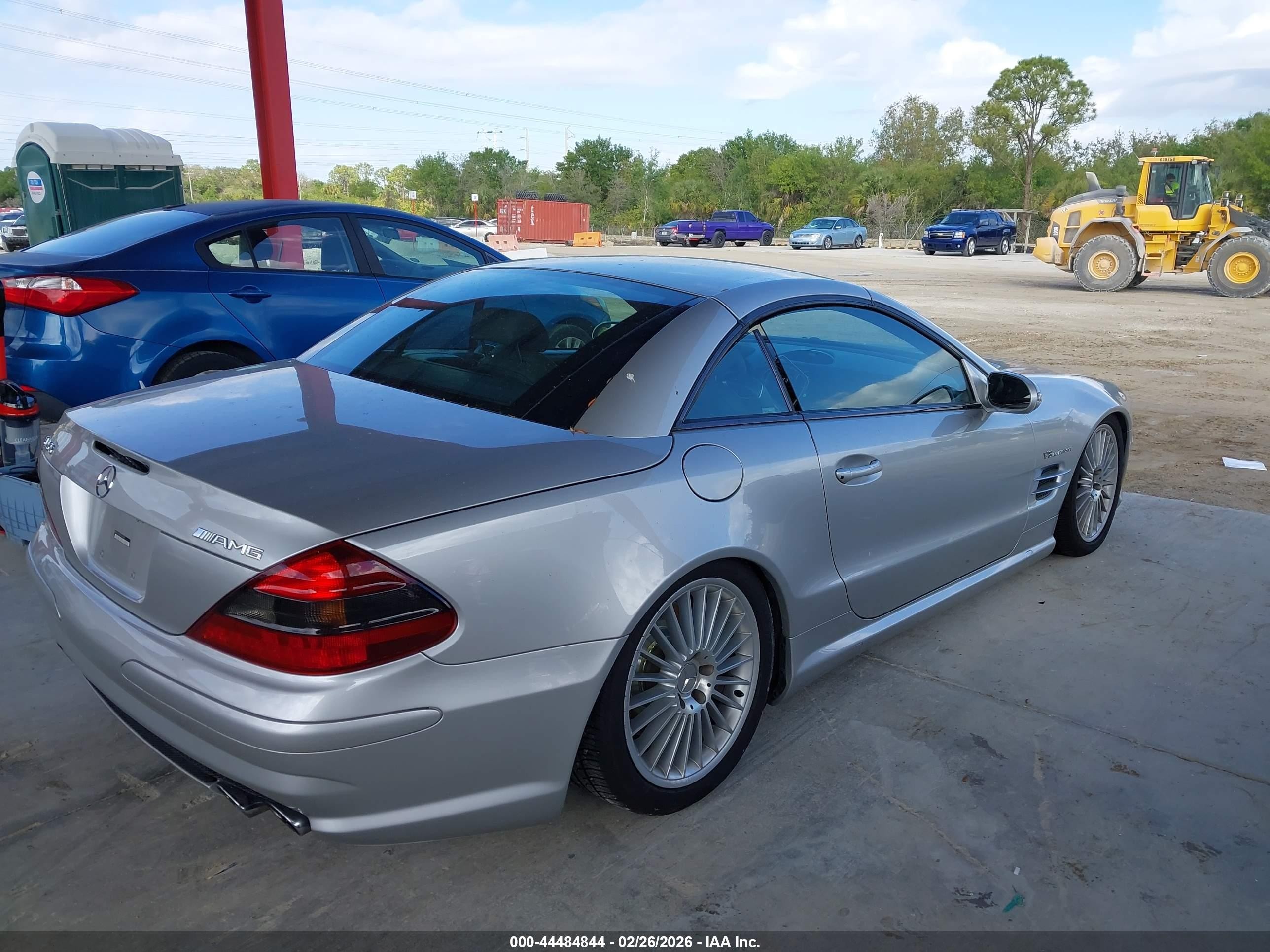 2003 Mercedes-benz Sl 55 Amg   Silver vin: WDBSK74F83F025335