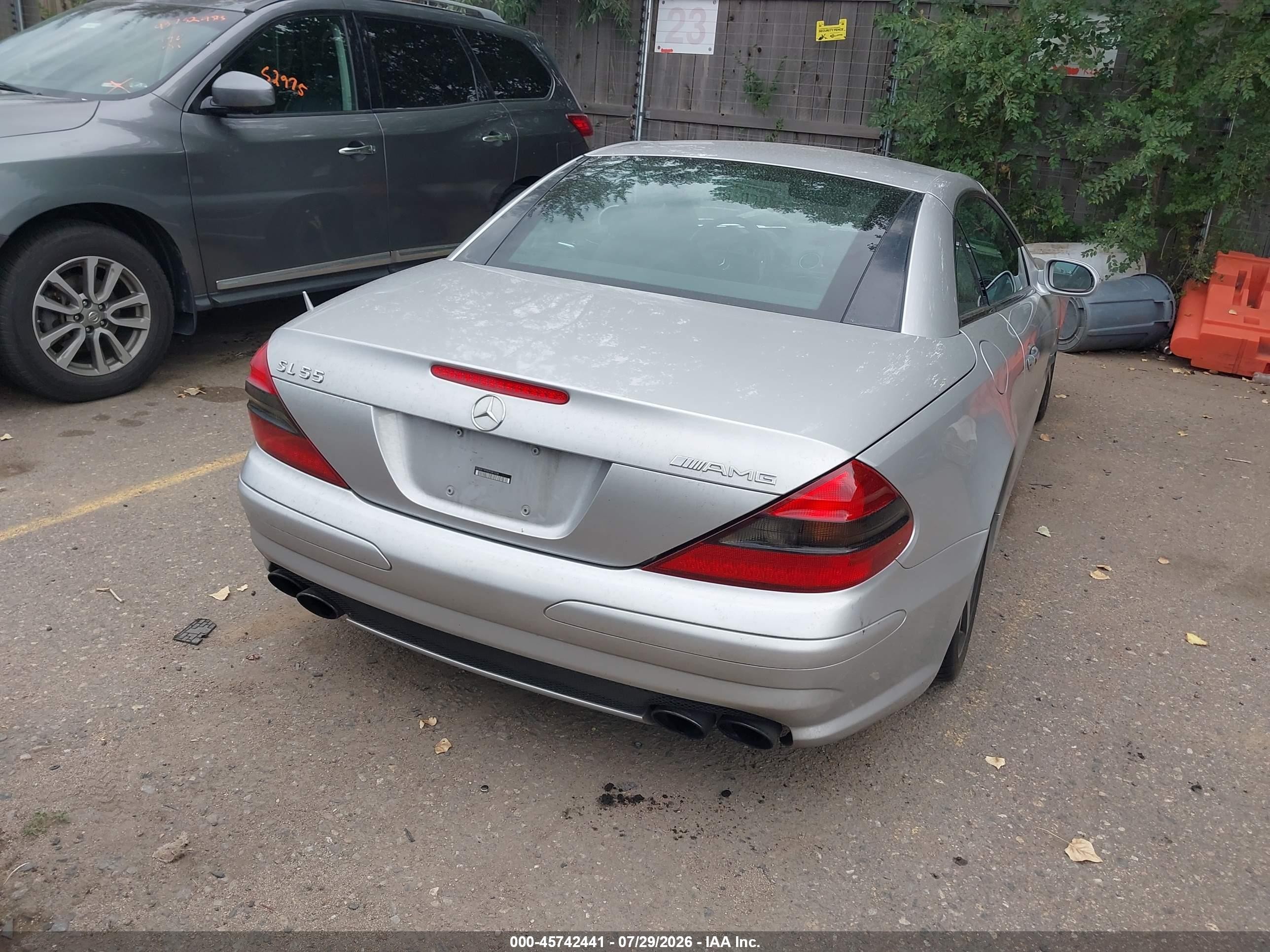 2003 Mercedes-benz Sl 55 Amg   Gray vin: WDBSK74F83F041034