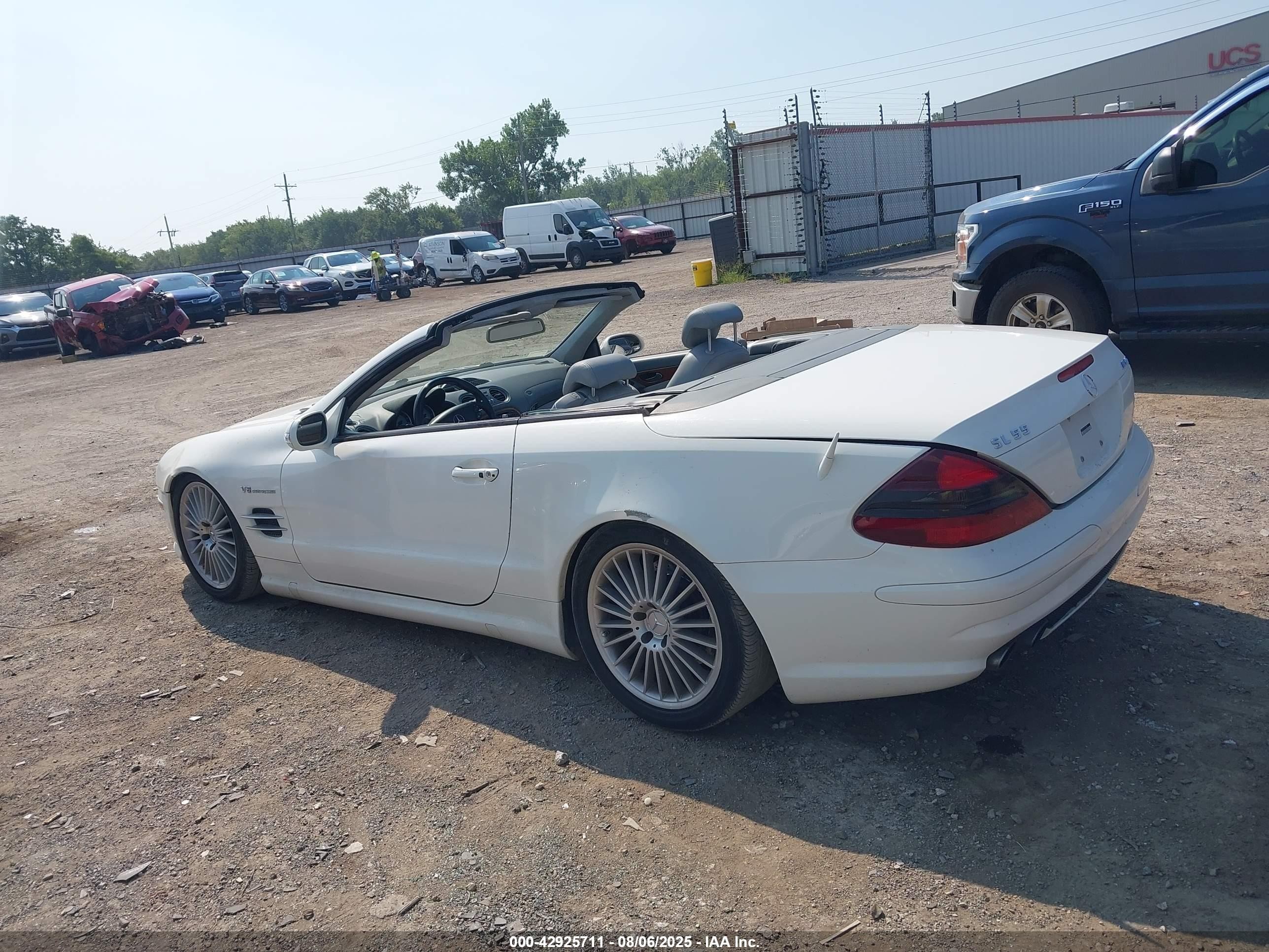 2003 Mercedes-benz Sl 55 Amg   Белый vin: WDBSK74F83F052485